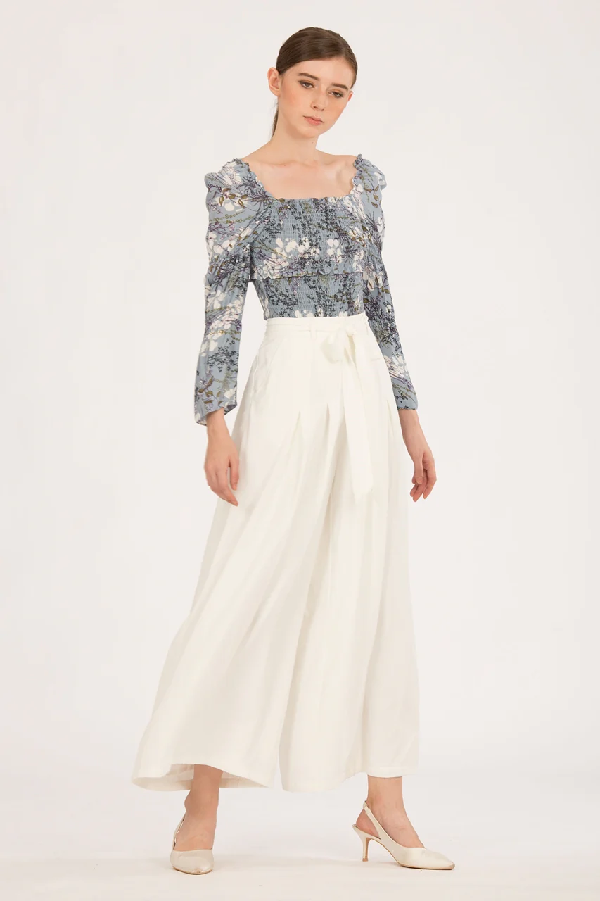 Dimuria Top (Pale Blue) - Image 4