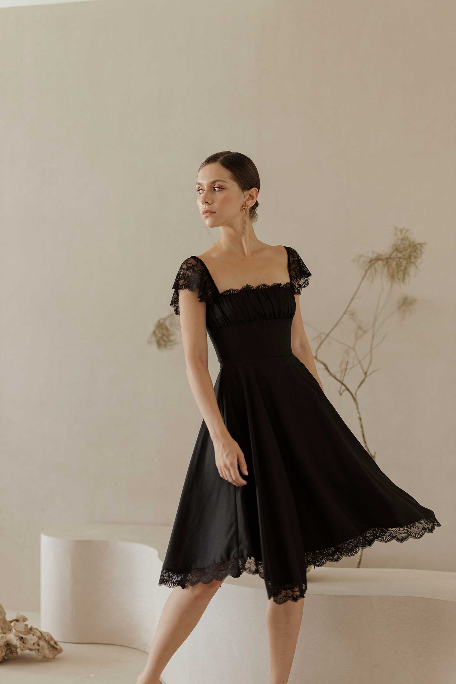 Dachine (Black) - Image 11