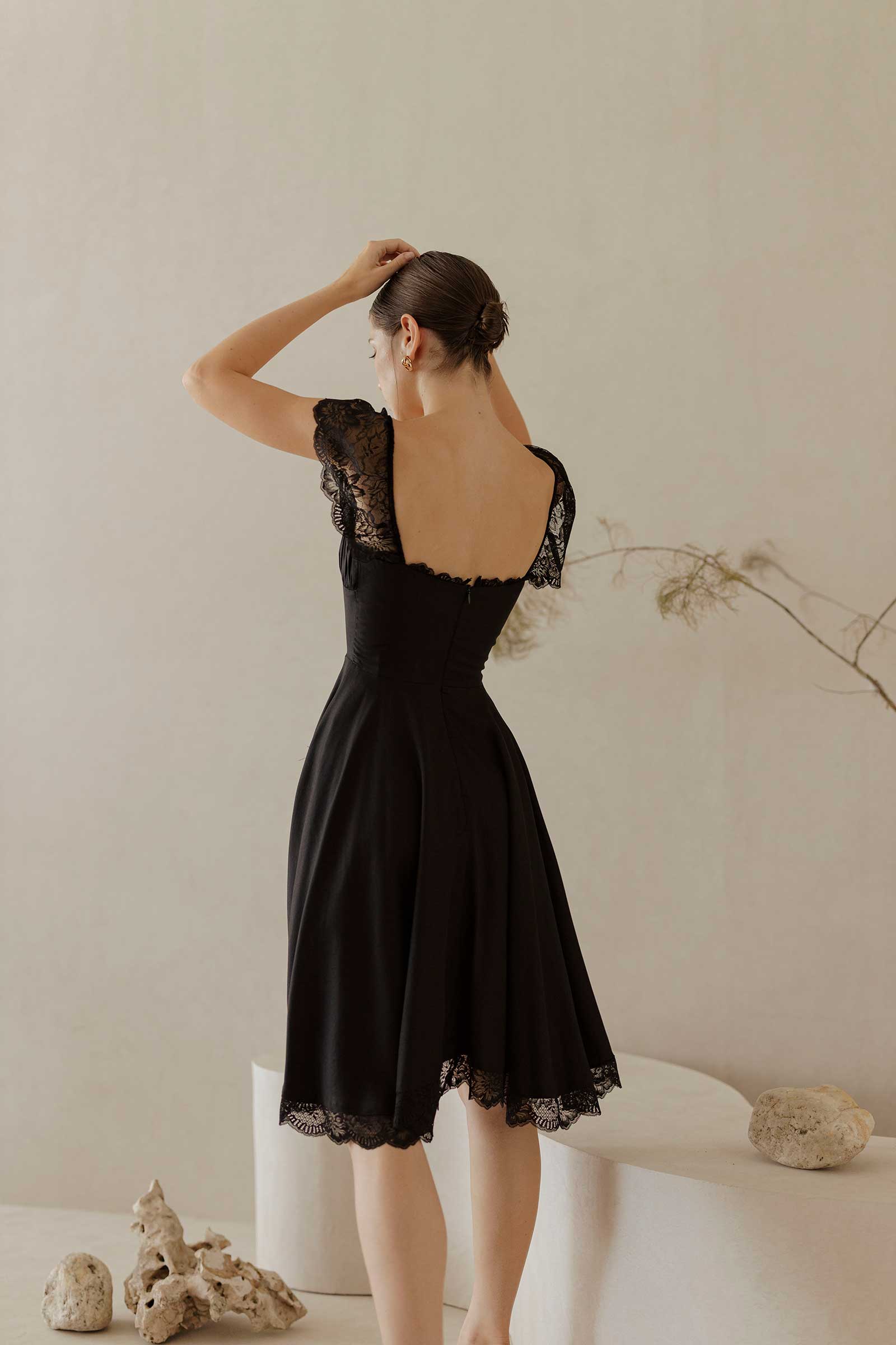 Dachine (Black) - Image 6