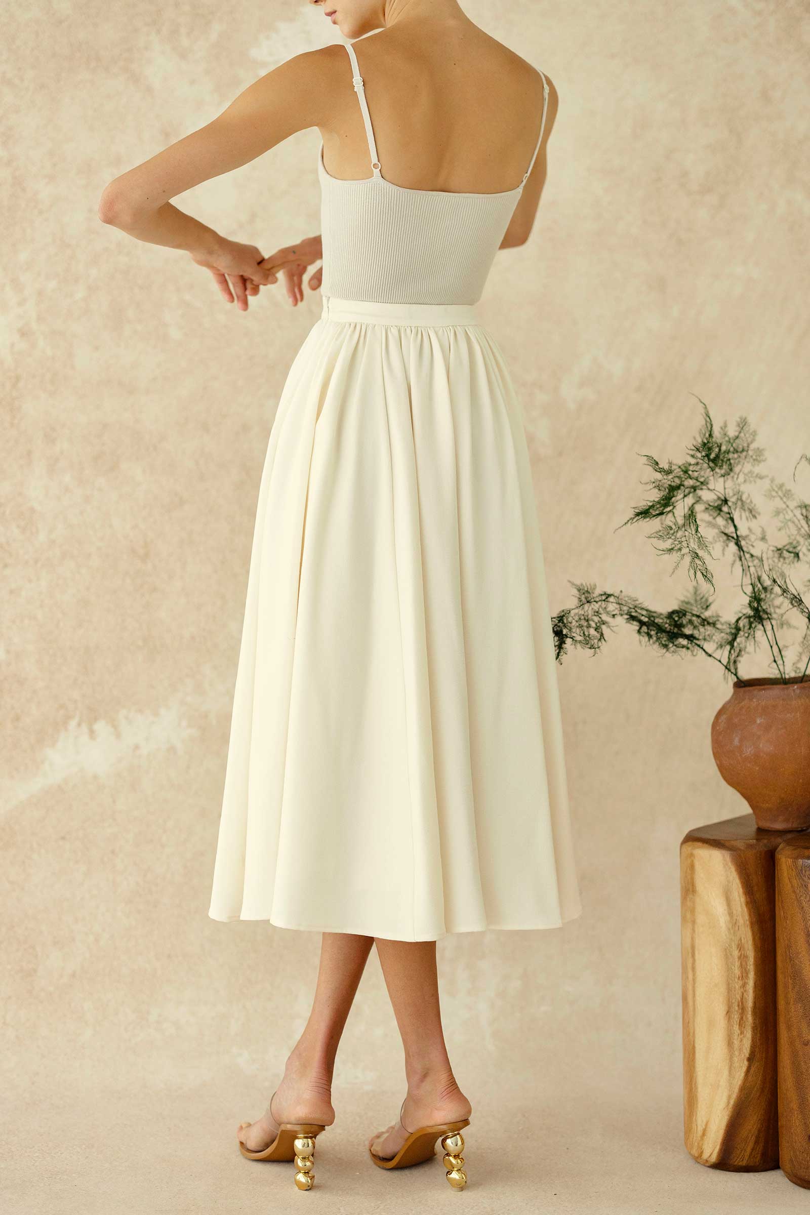 Dorte Top (Sand Grey) - Image 9
