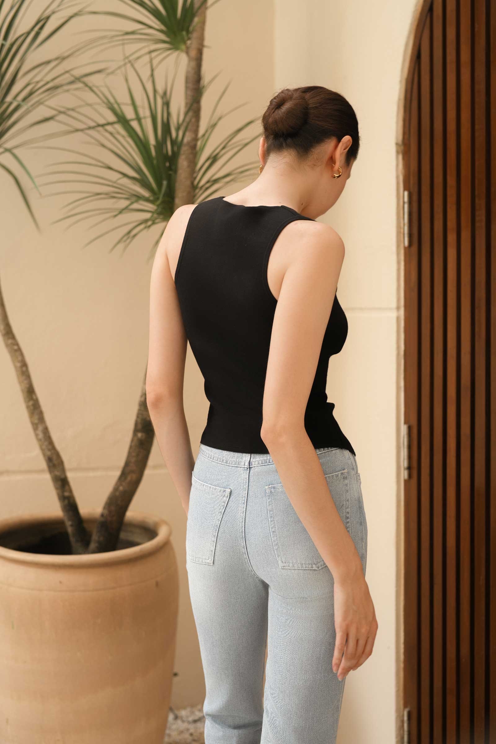 Dolix Knit Vest Top (Black) - Image 4