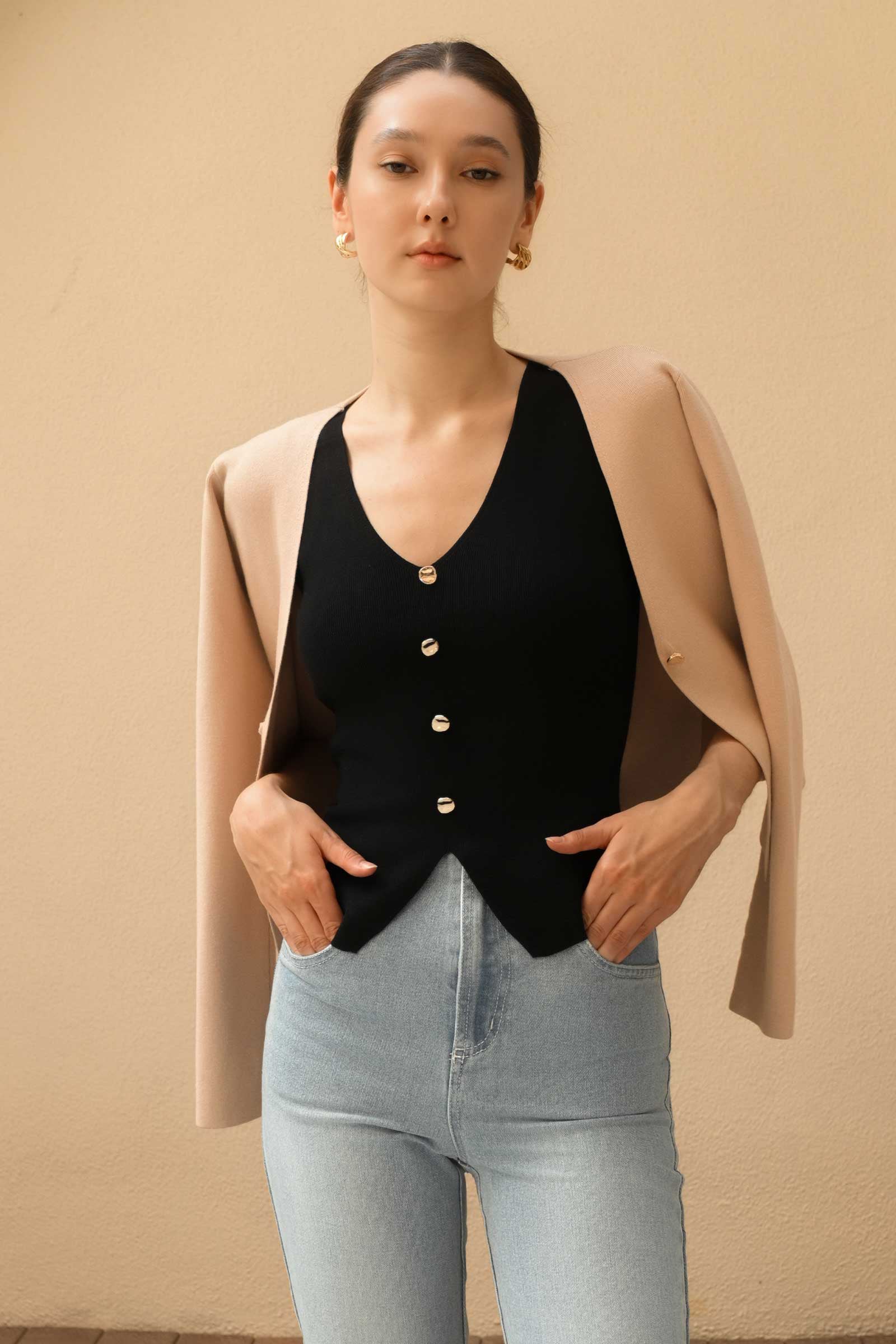 Dolix Knit Vest Top (Black) - Image 5