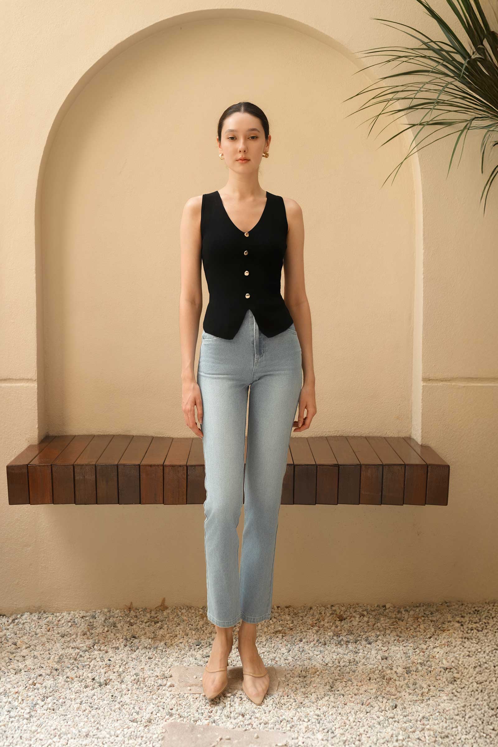 Dolix Knit Vest Top (Black) - Image 8