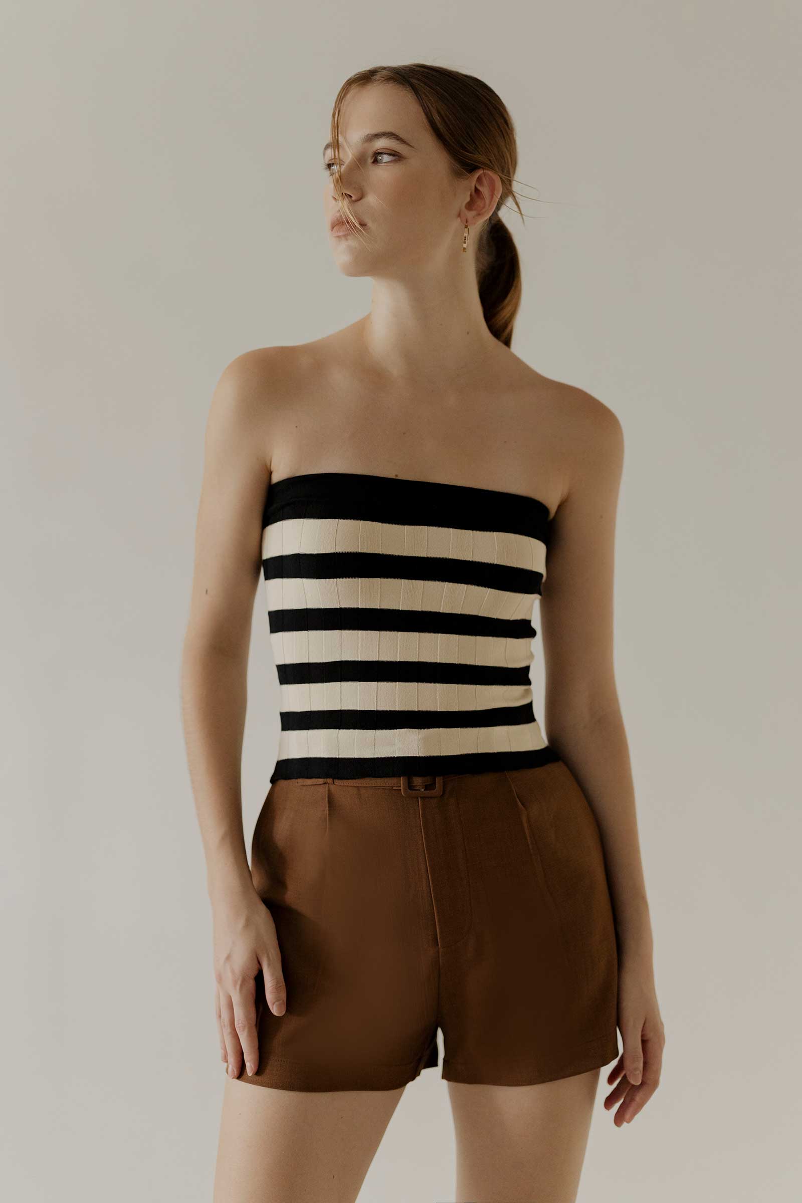 Damietur Top (Black+Nude) - Image 3