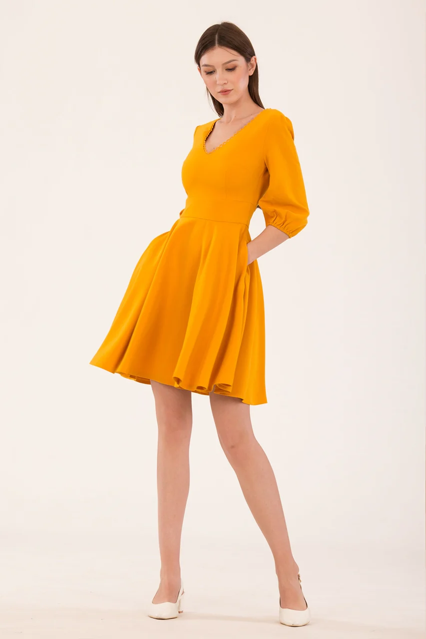 Daveries (Sunflower Yellow) - Image 3