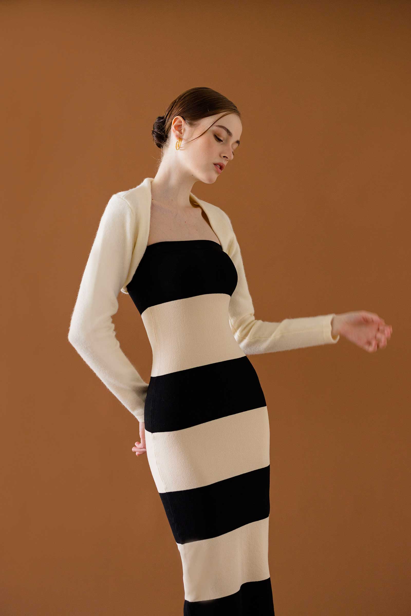 Danayo (Black+Cream) - Image 6