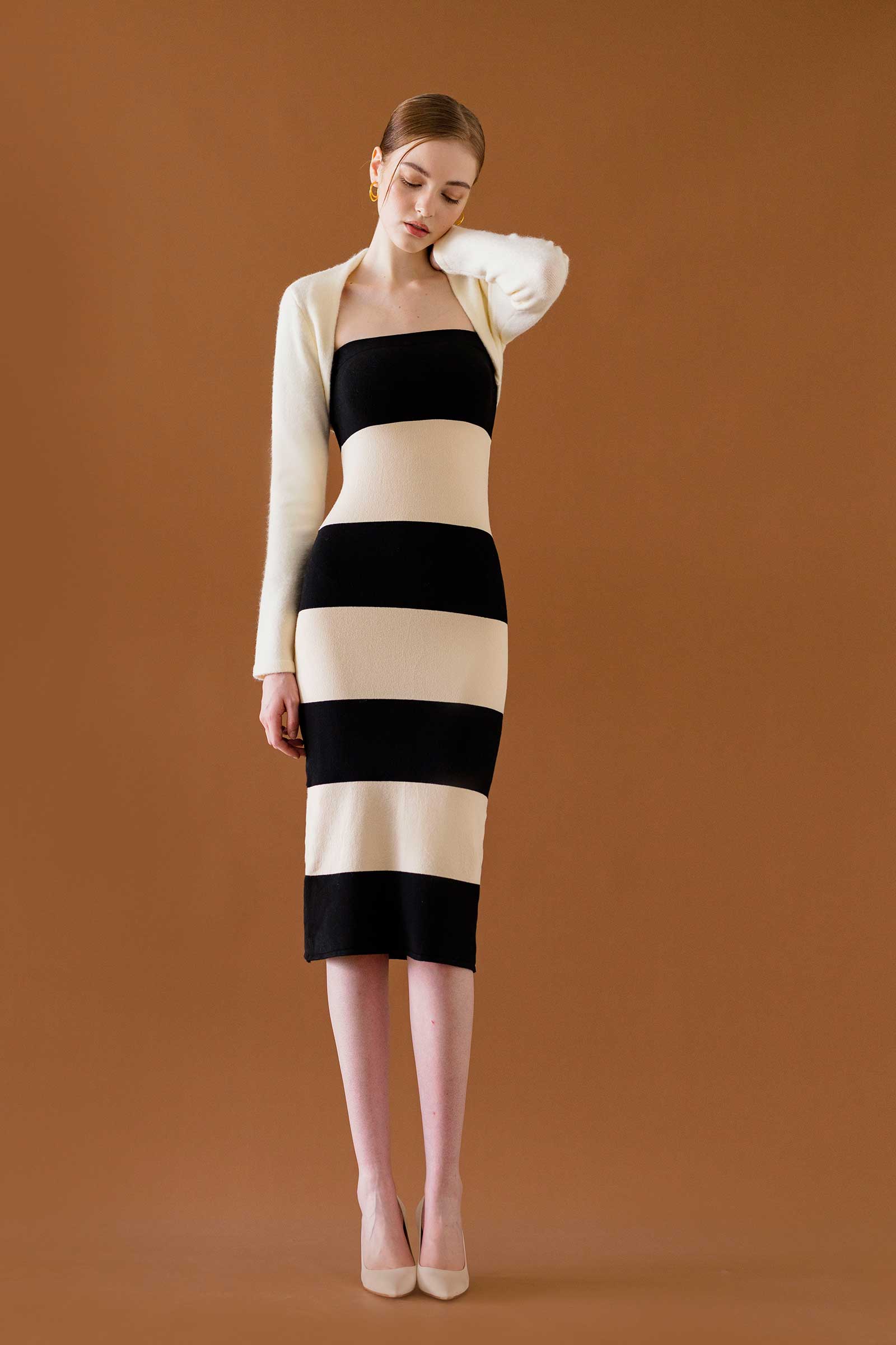 Duorie Cropped Cardi (Ecru) - Image 12