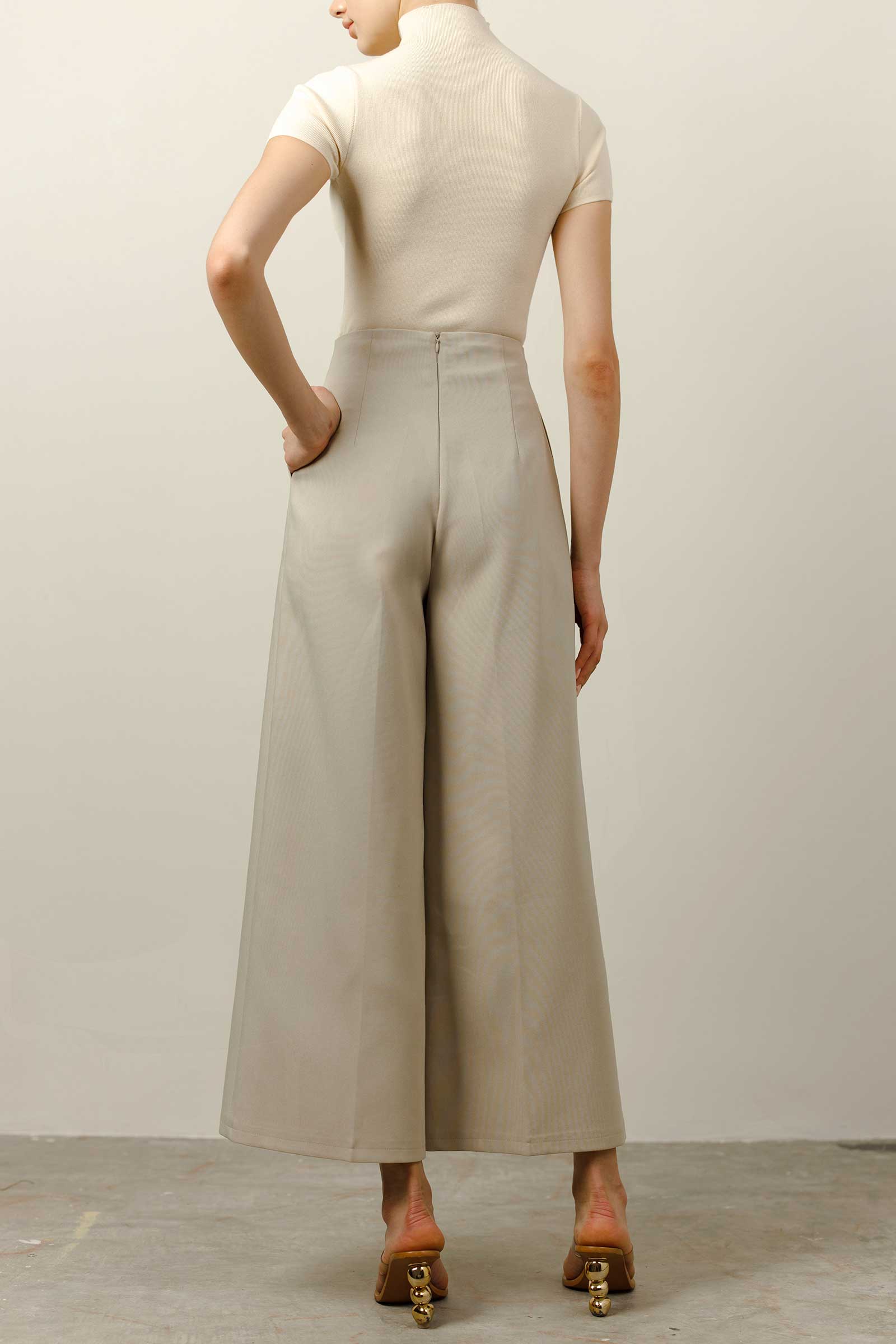 Datte Top (Ivory) - Image 10