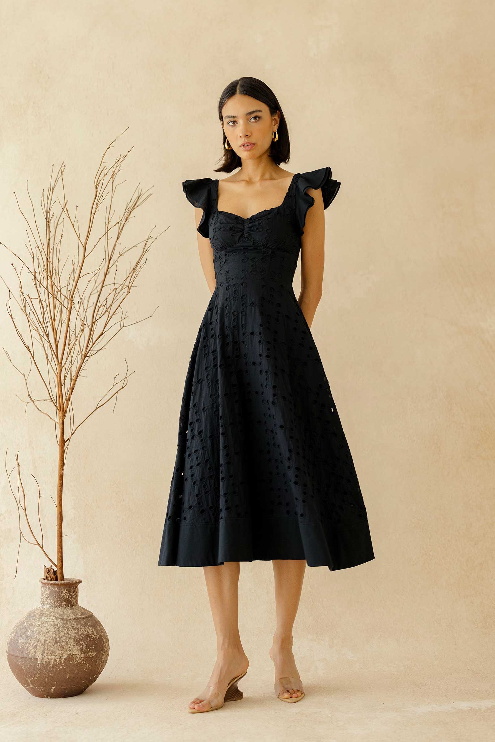 Damea (Black) - Image 13