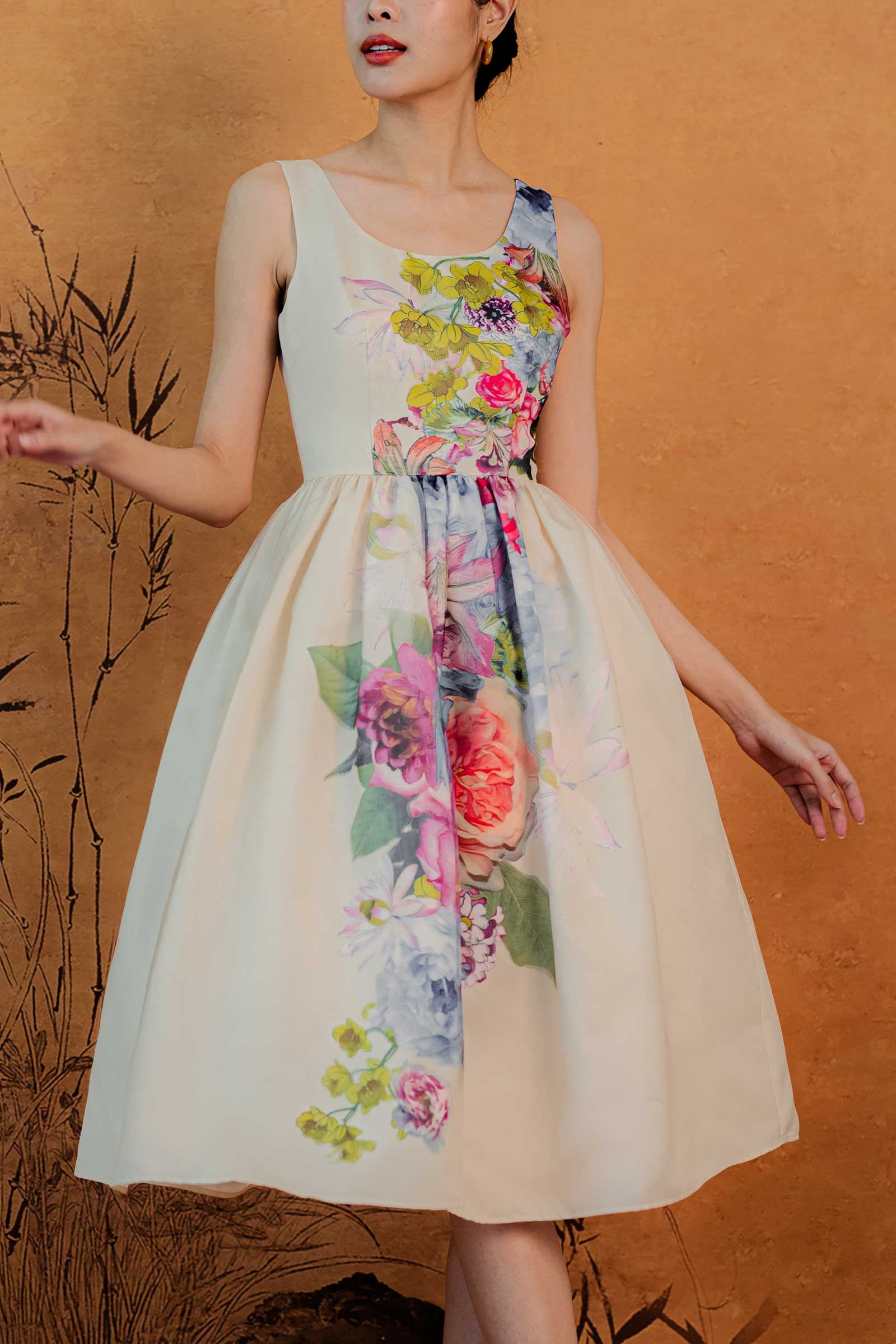 Xue Ni Dress (Floral) - Image 11