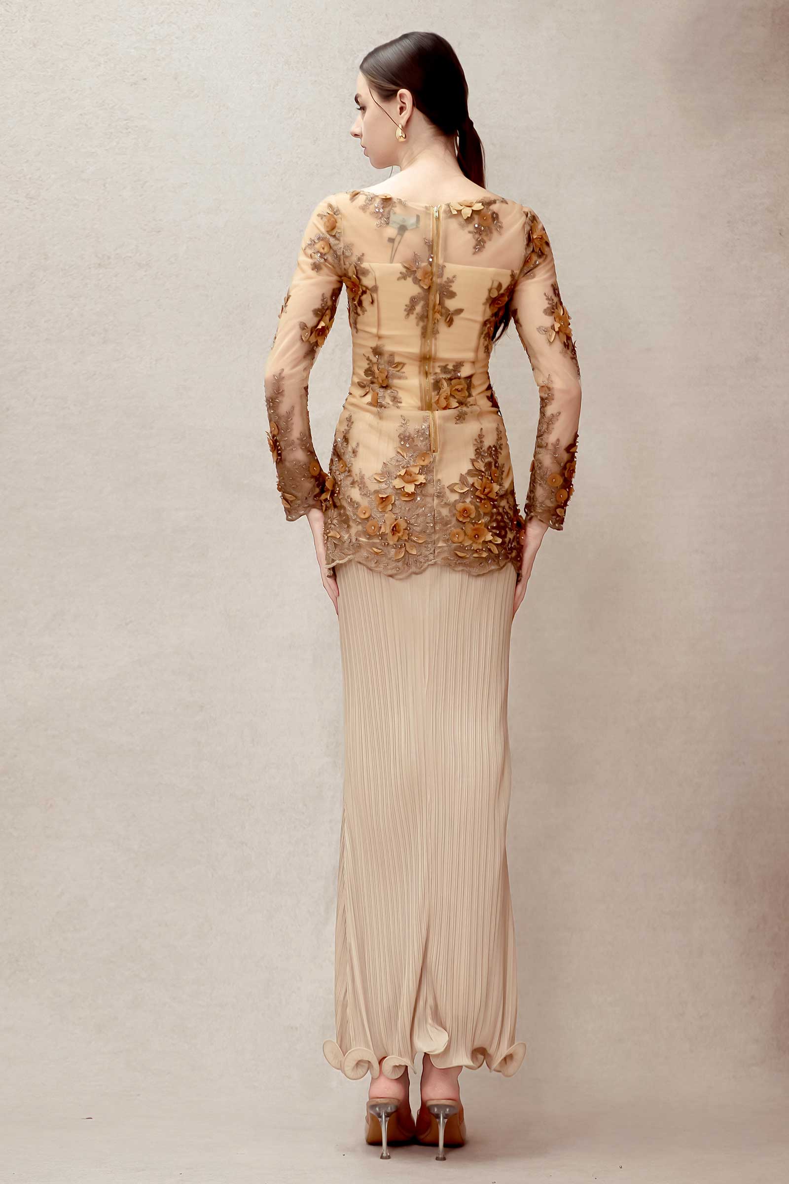 Aurielle Kebaya Top (Gold) - Image 5