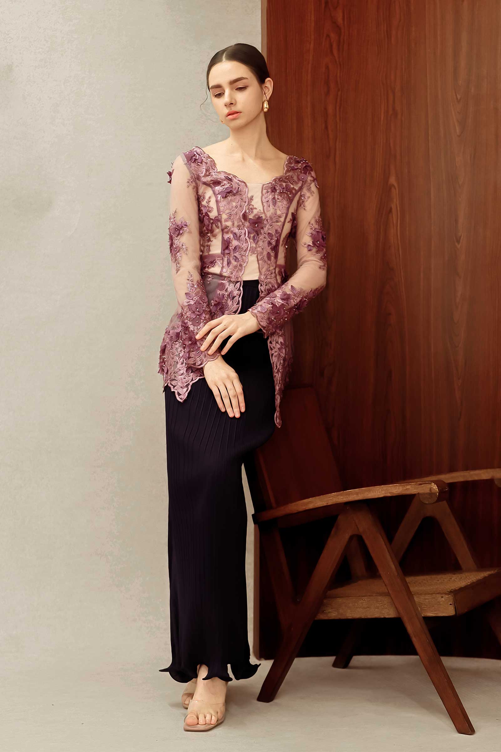 Aurielle Kebaya Top (Lilac) - Image 11
