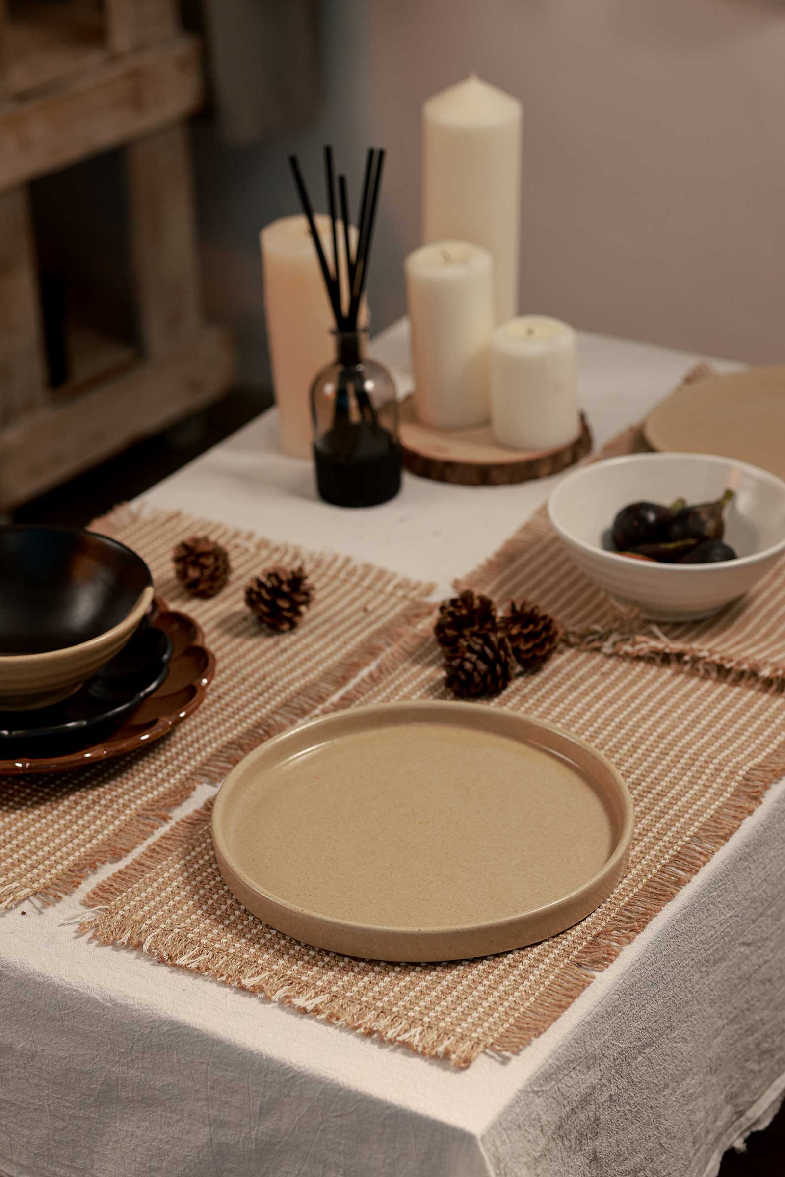 Celebration Round Plate - Image 4