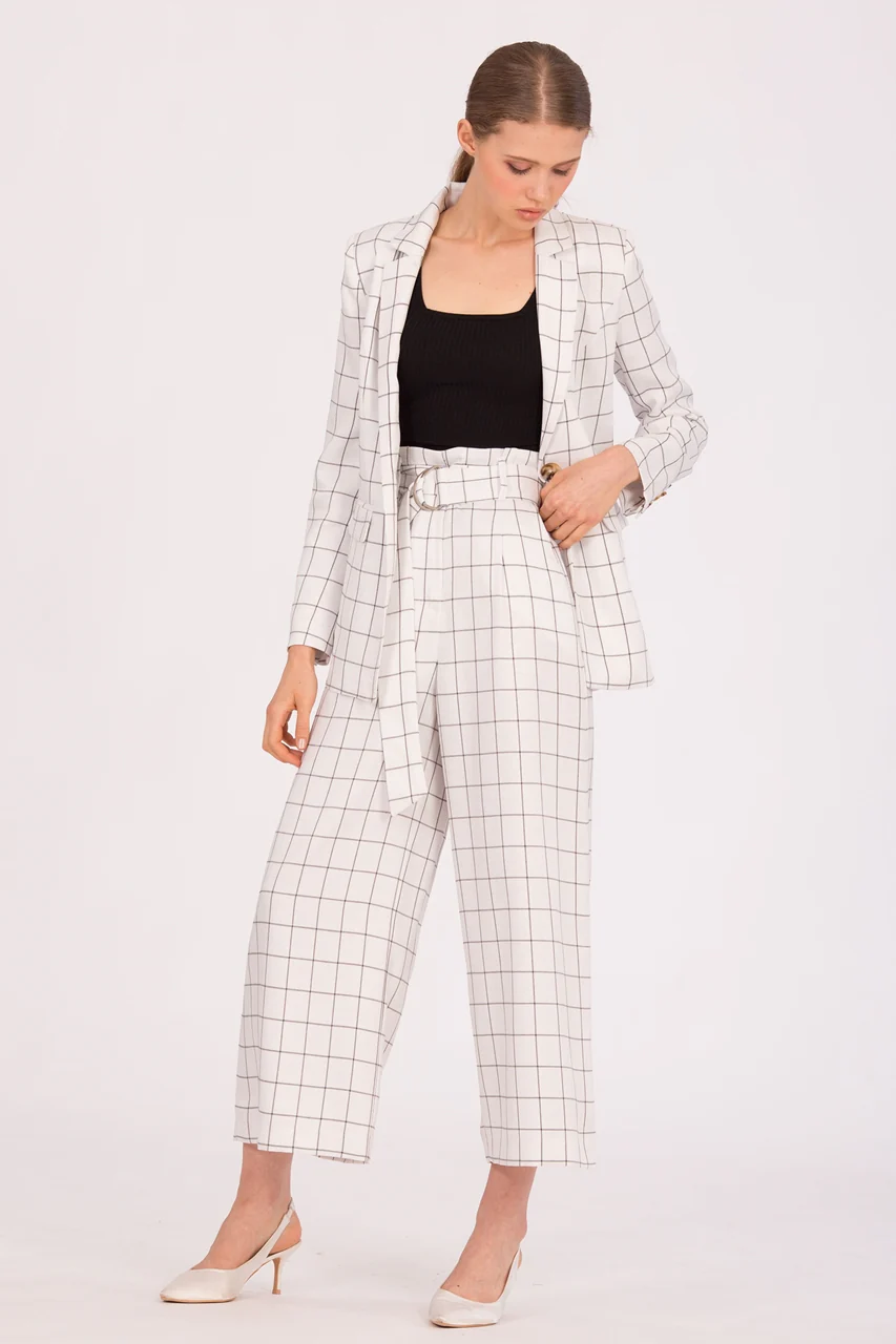 Darioliy Jacket (White) - Image 7