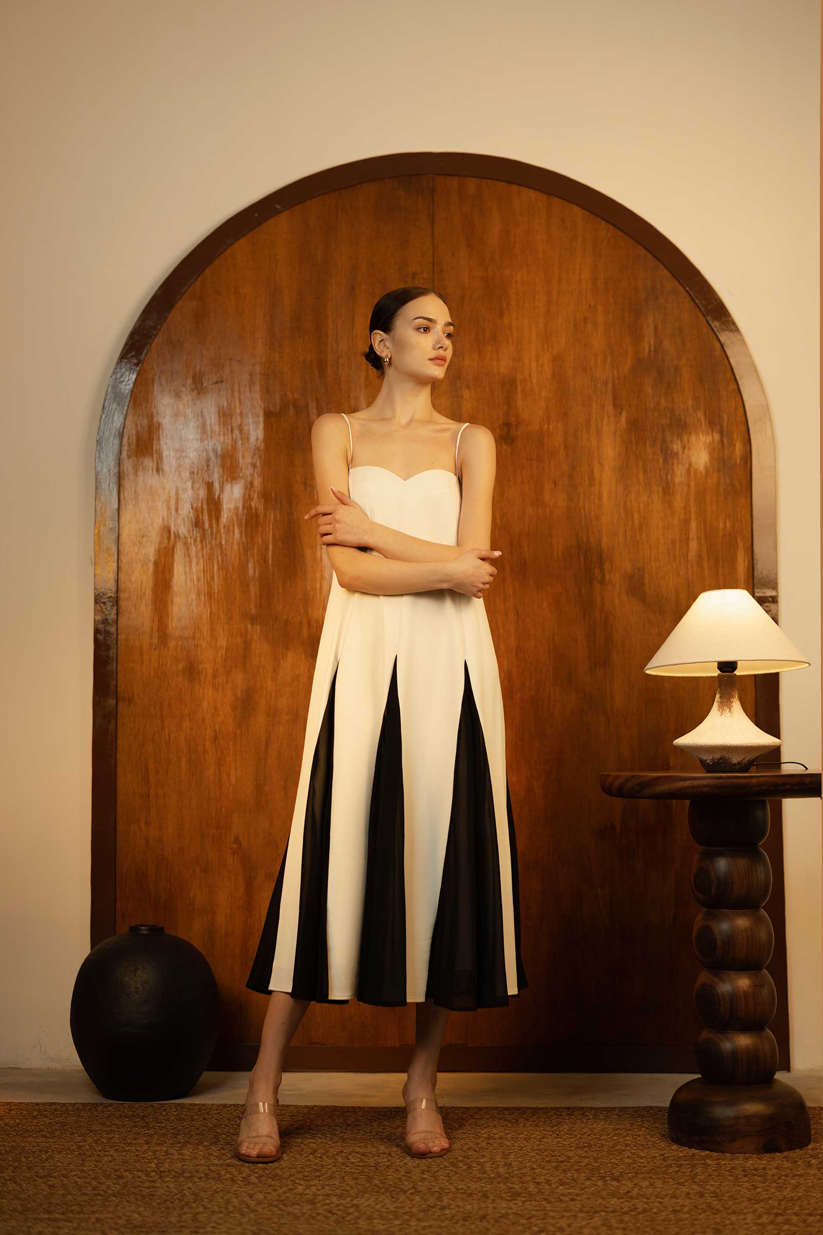 Vivid (White) - Image 7