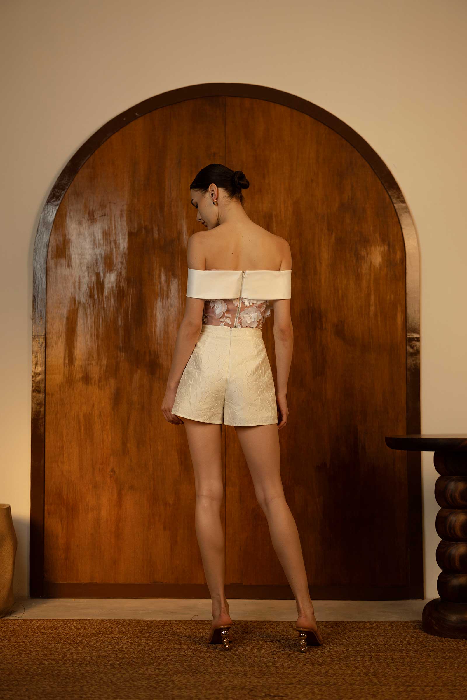 Vole Short (White) - Image 4