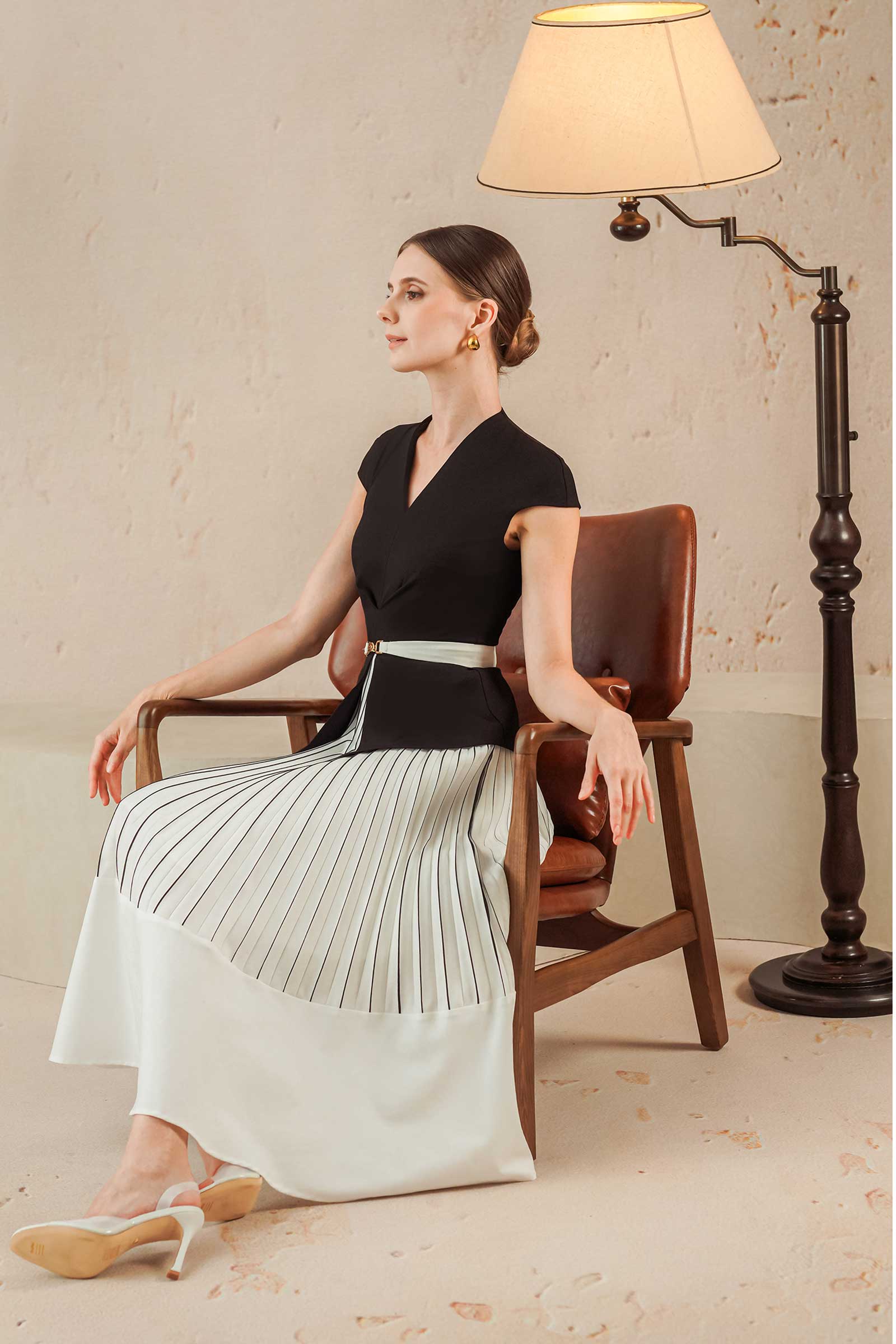 Driane (Black) - Image 14