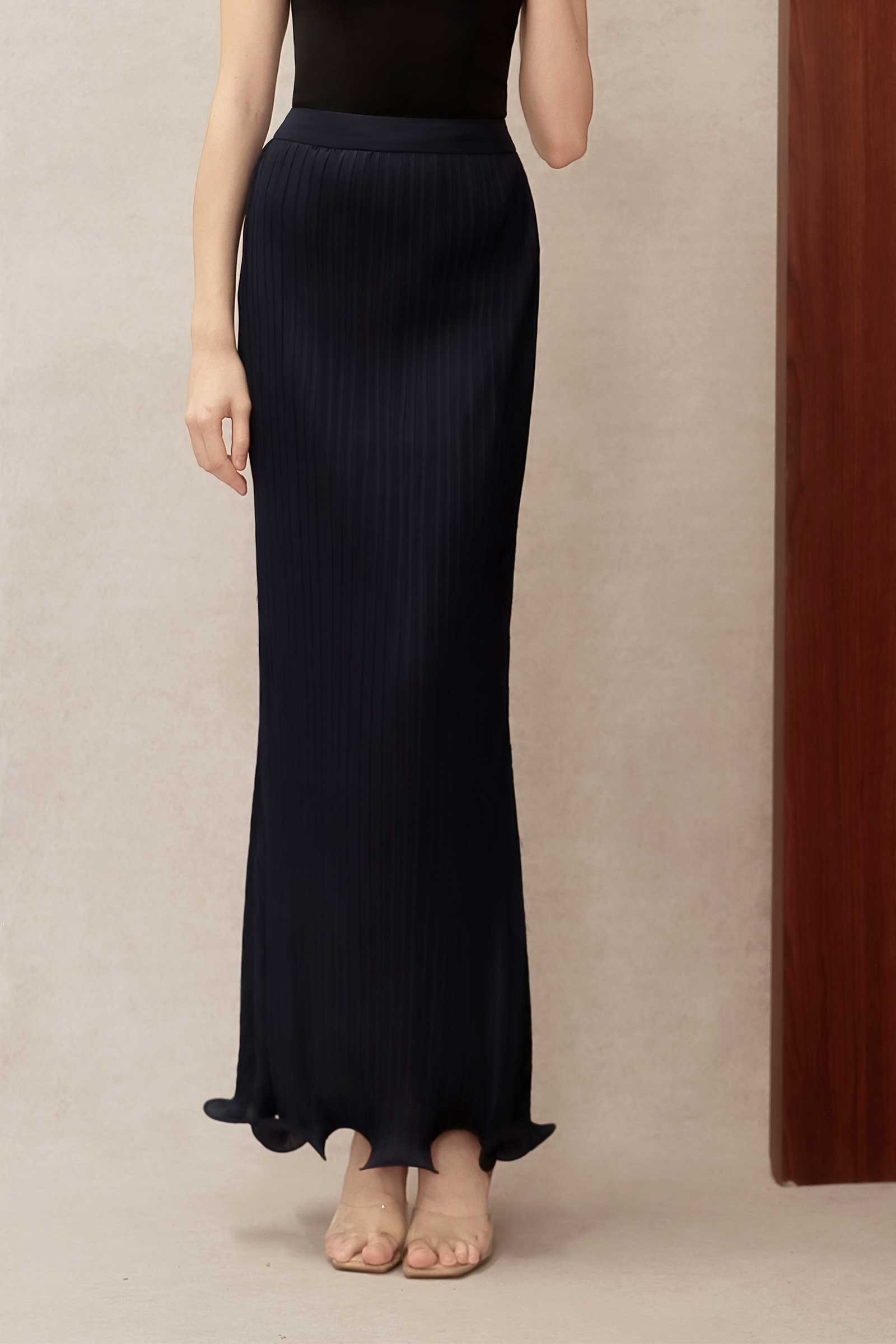 New Dauri Skirt (Navy) - Image 4