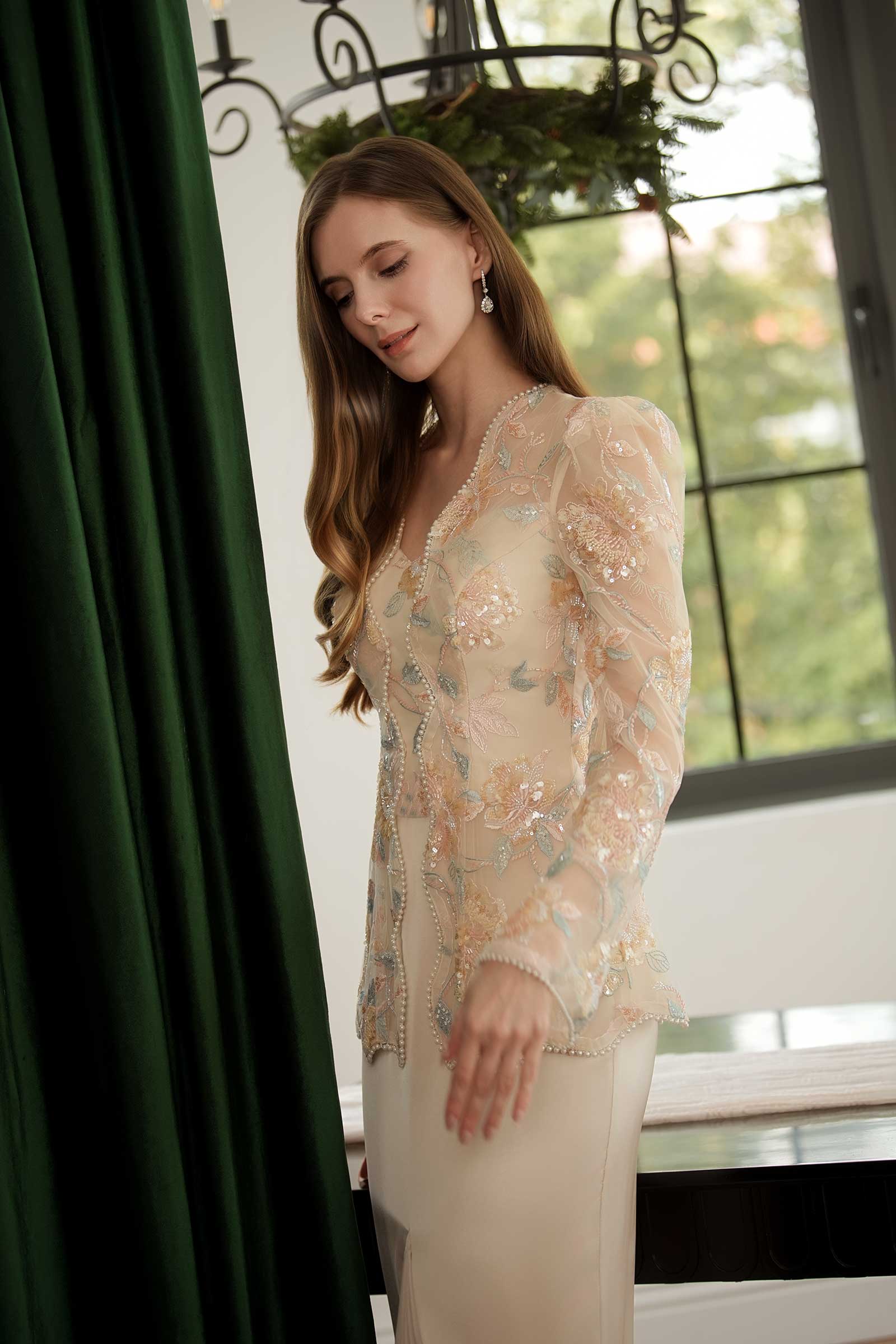 Thea Classic Kebaya Set - Image 21