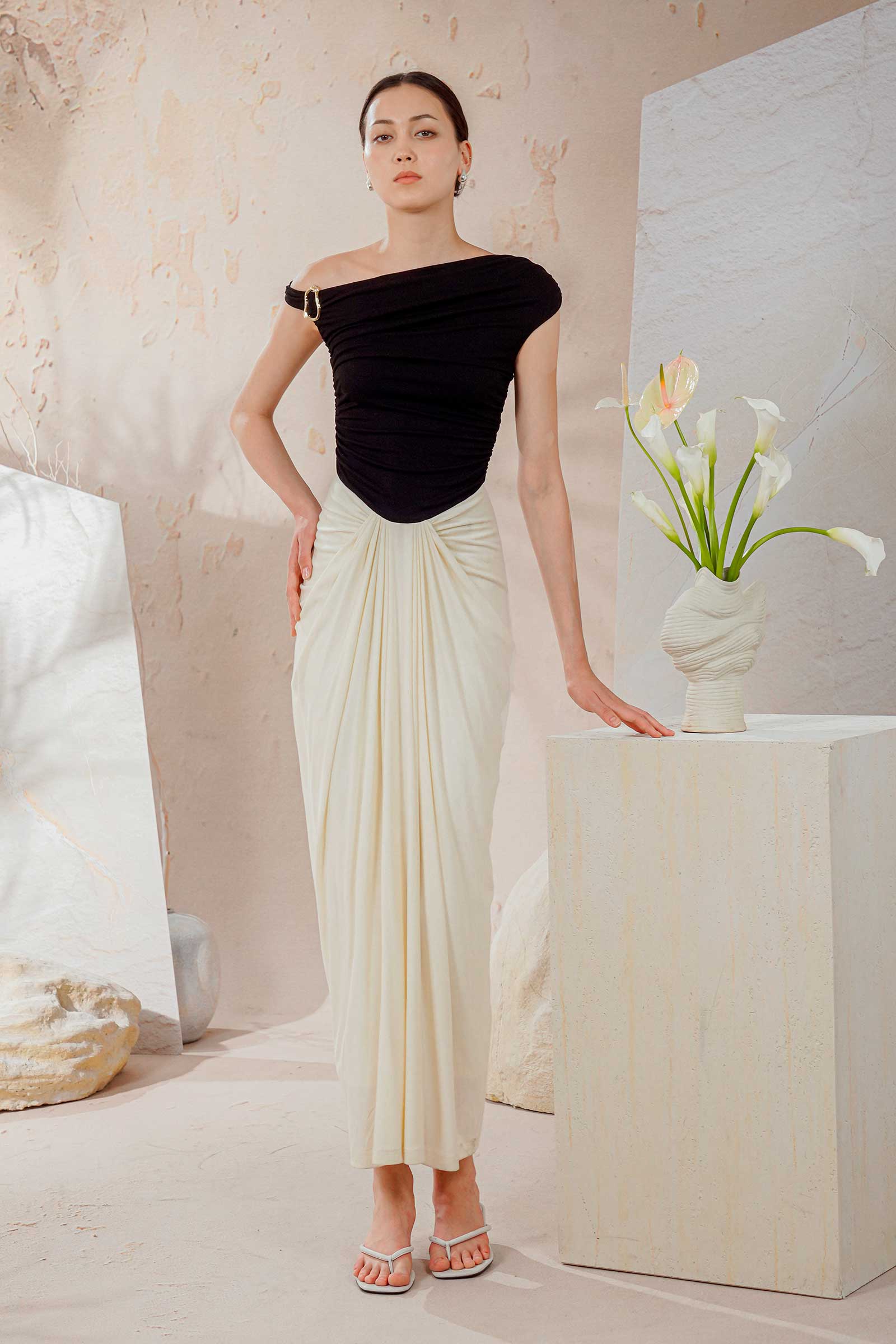 Daliene (Black) - Image 7