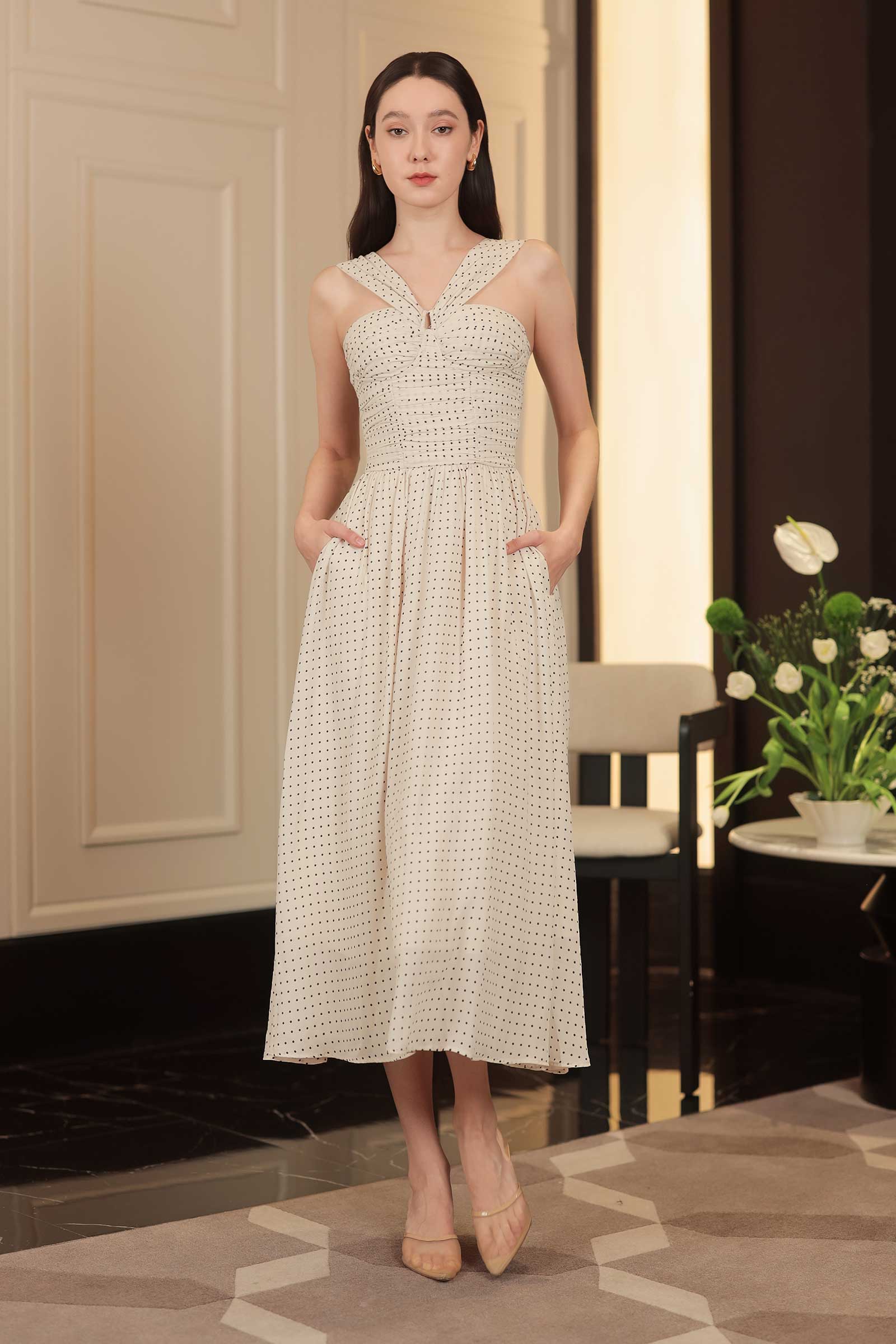 Darella Padded Dress (Cream) - Image 4