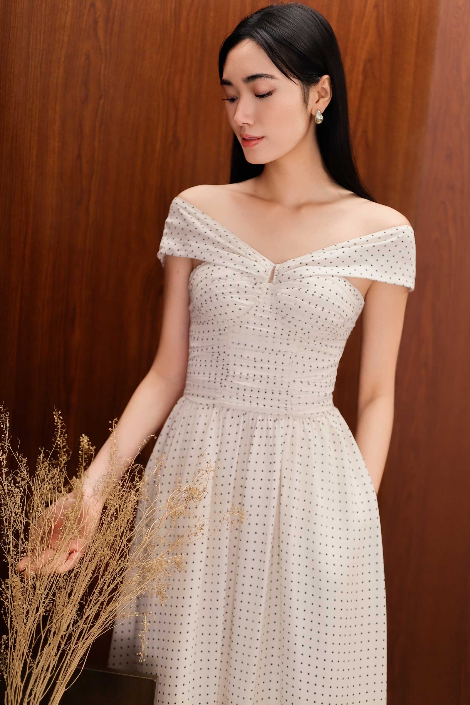 Darella Padded Dress (Cream) - Image 5