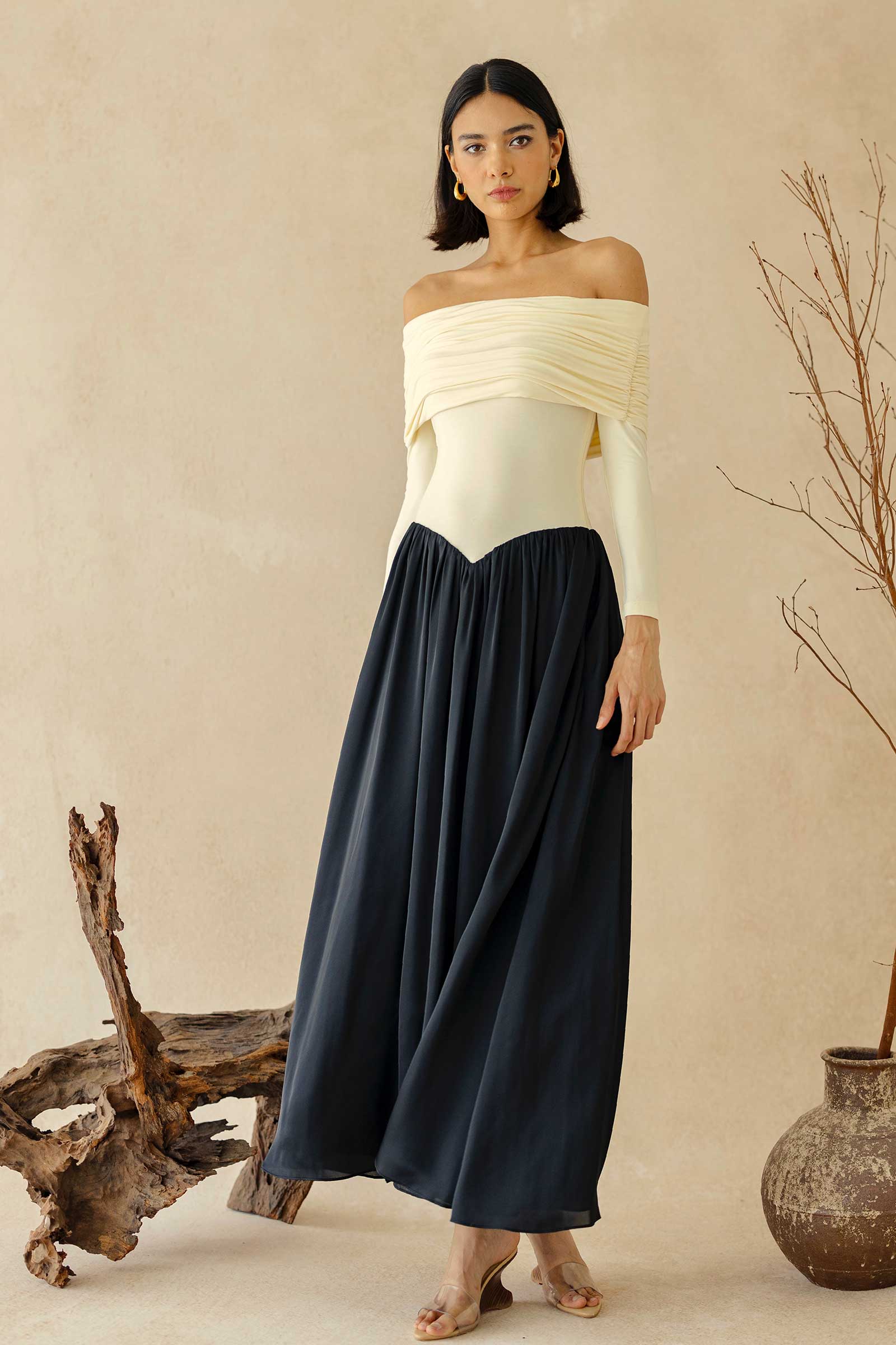 Dharre (White) - Image 8