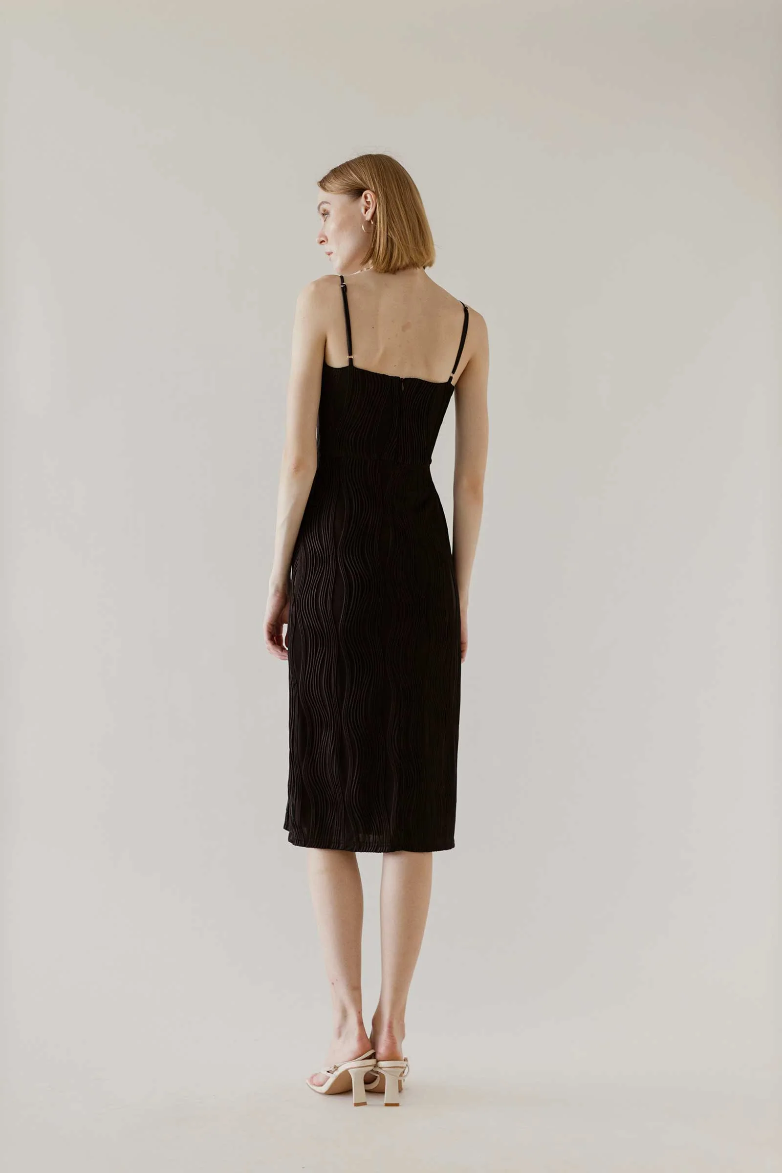 Dinieruf (Black) - Image 3