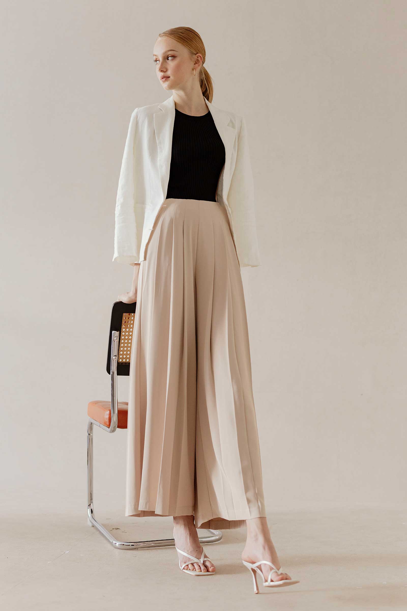 Dlaz Blazer (White) - Image 10
