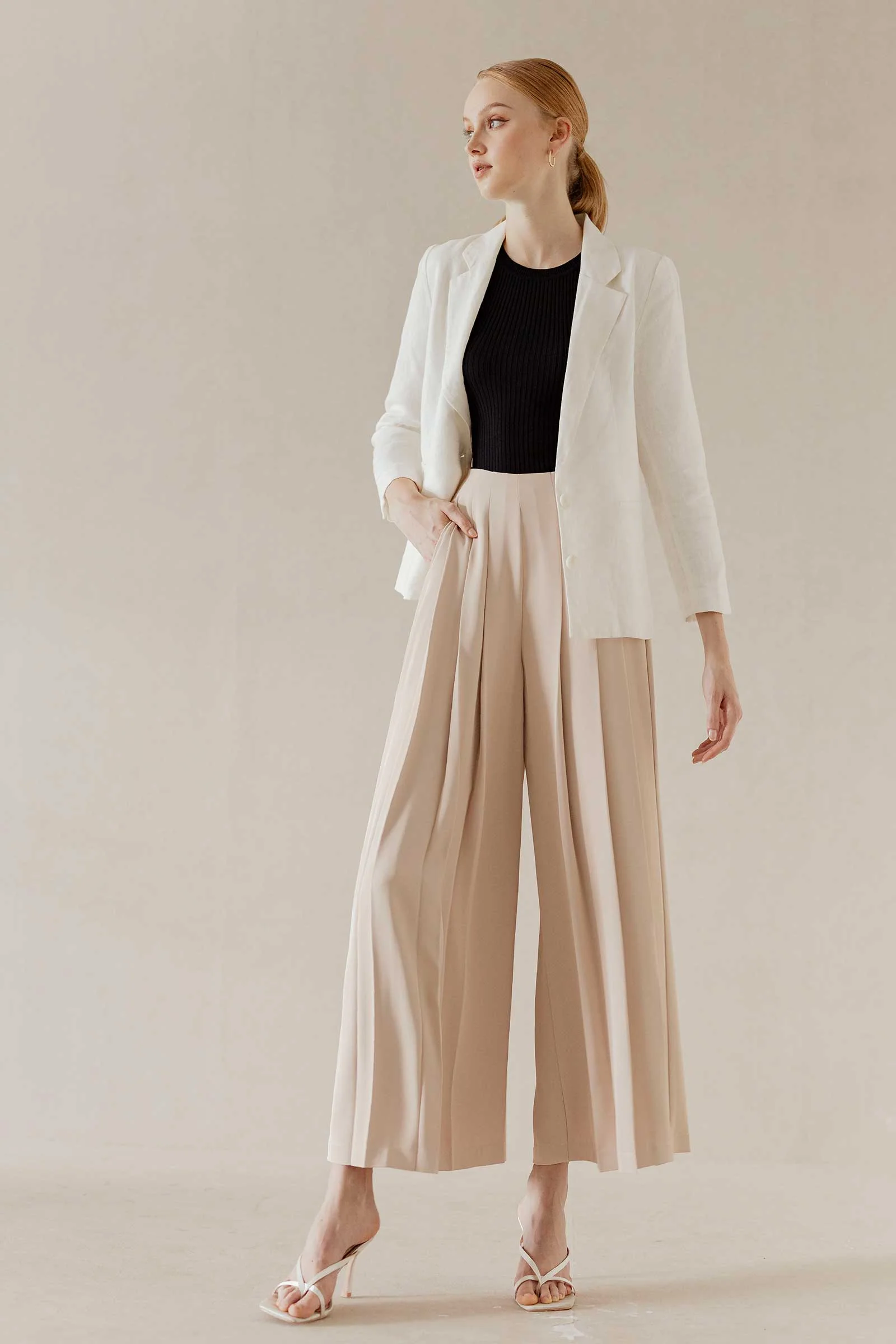 Dlaz Blazer (White) - Image 3