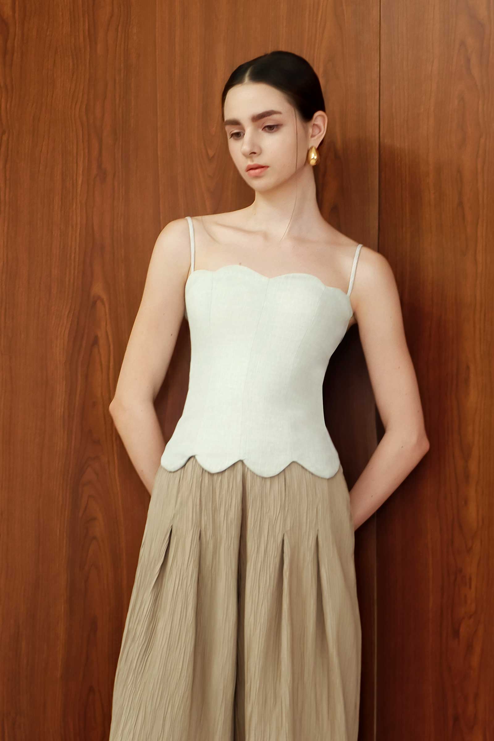 New Doneil Padded Top (Linen)