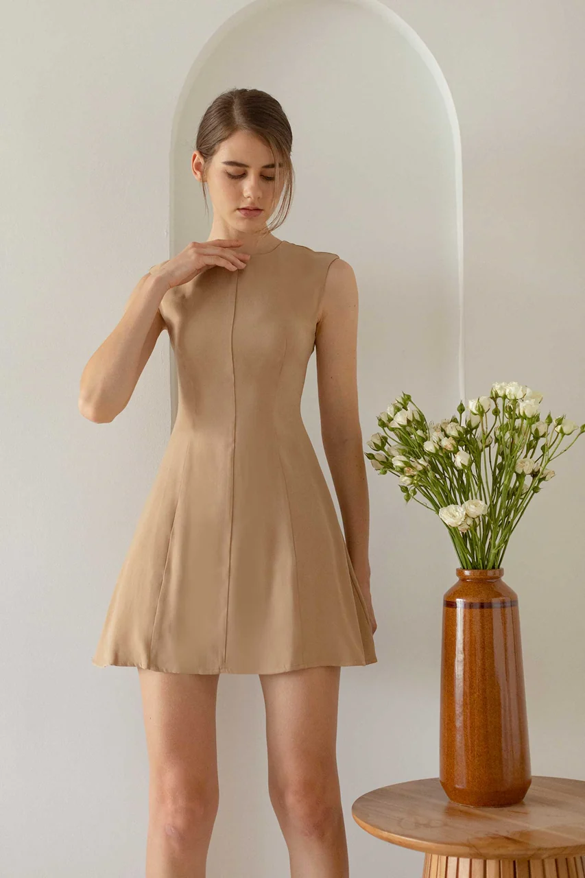 Daniefore (Beige) - Image 5