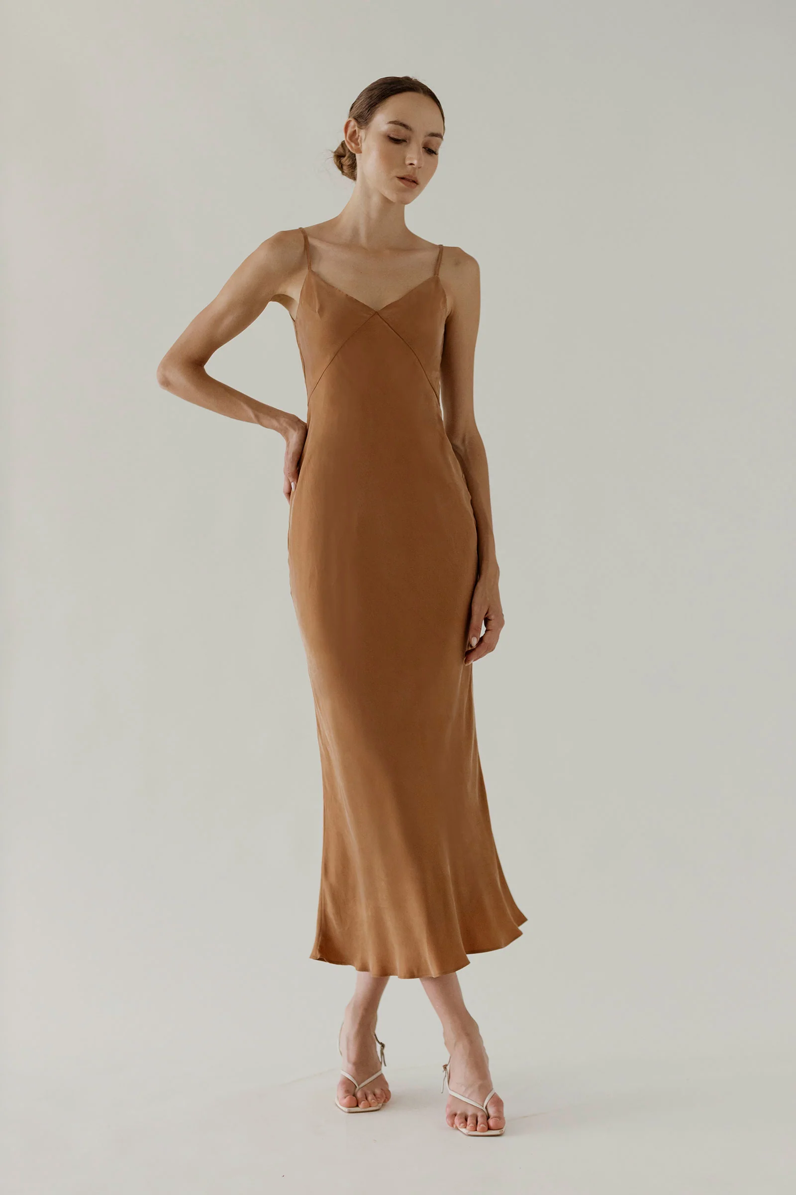 Dioleris (Brown) - Image 2