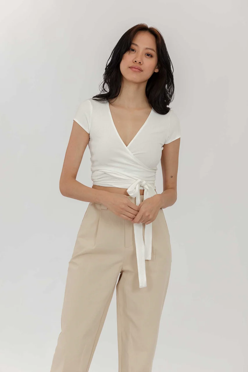 Dimietore Top (White) - Image 2