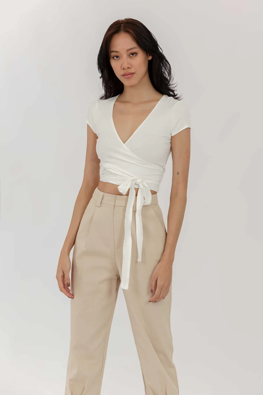 Dimietore Top (White) - Image 3