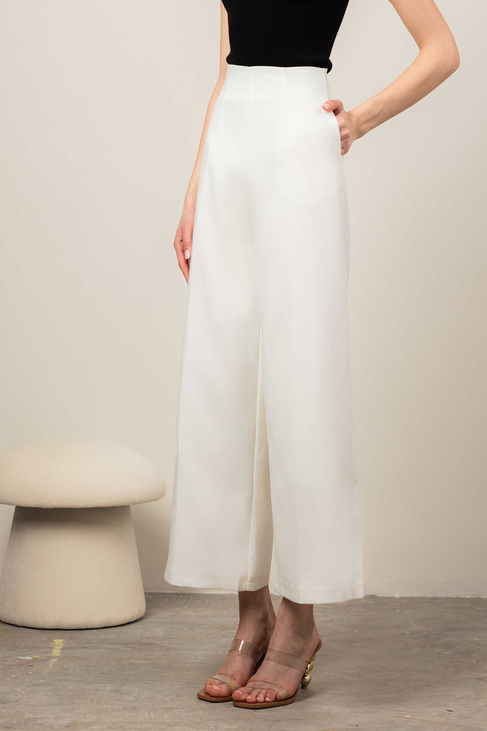 Dolef Pants (White) - Image 4
