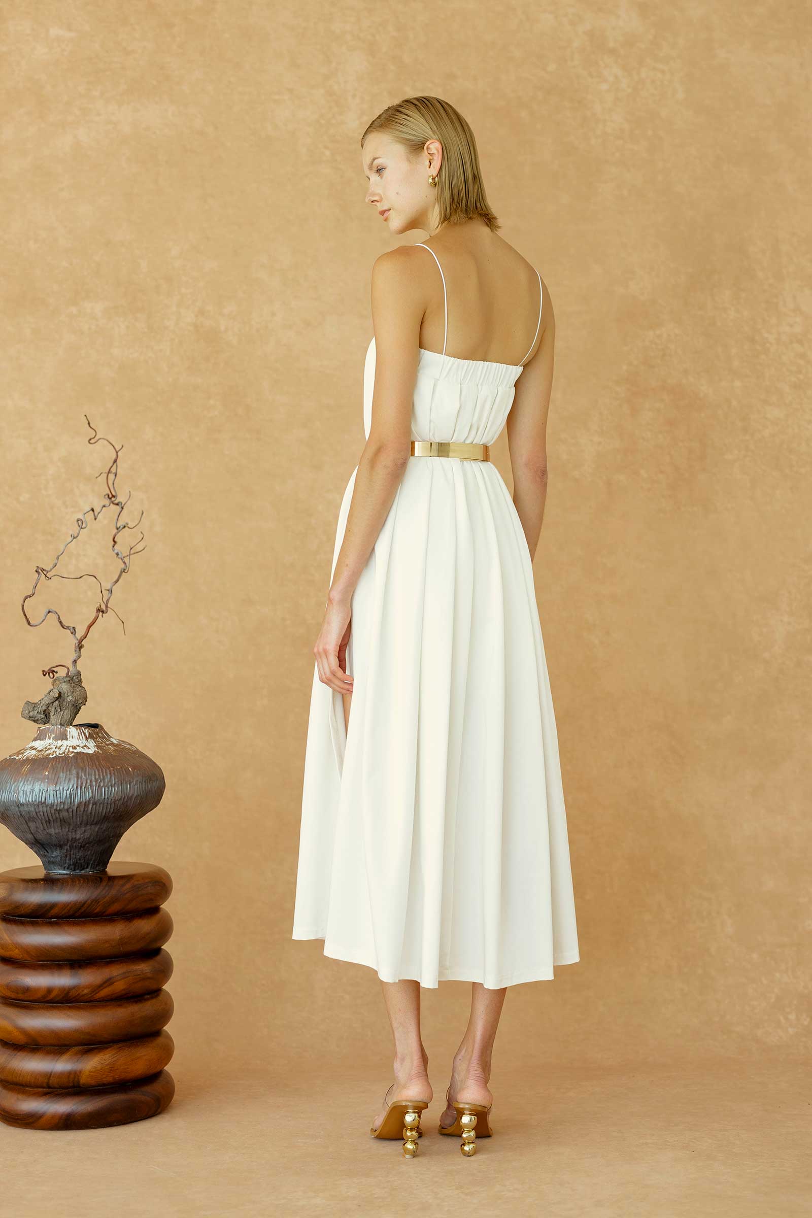 Deala (White) - Image 5