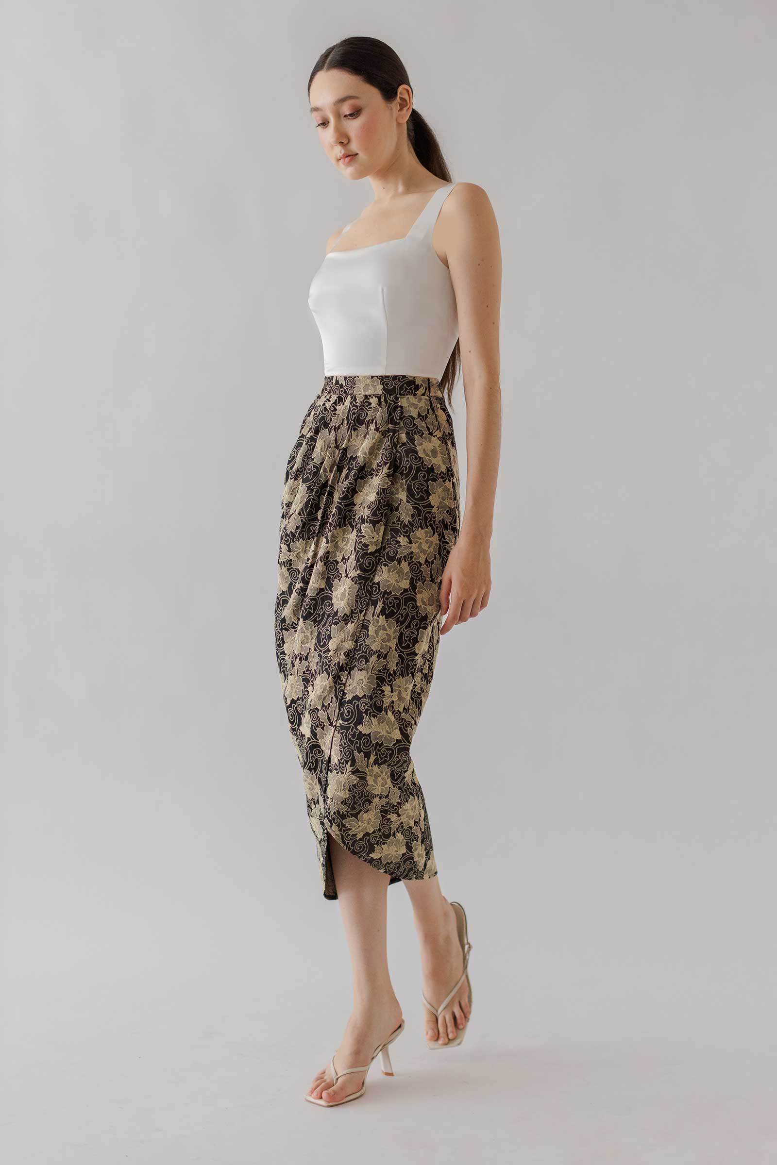 Danioised Top (White) - Image 5