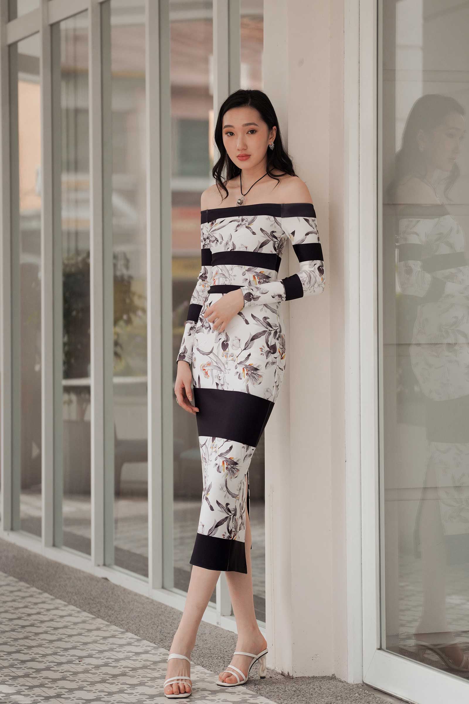 Enchanteur  Dress (Black) - Image 3