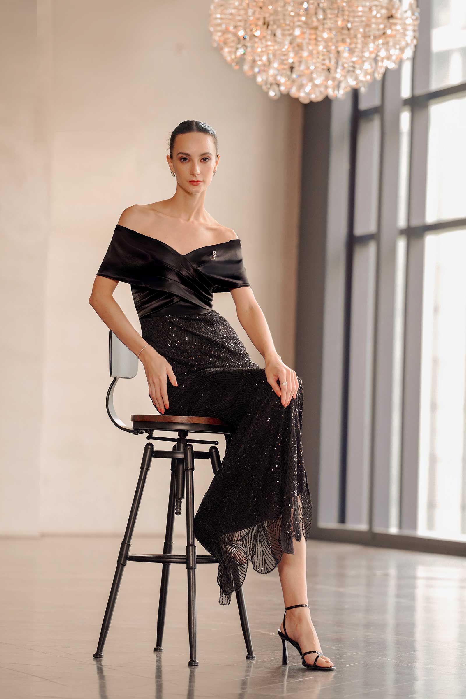 Dioze Gown (Black) - Image 6