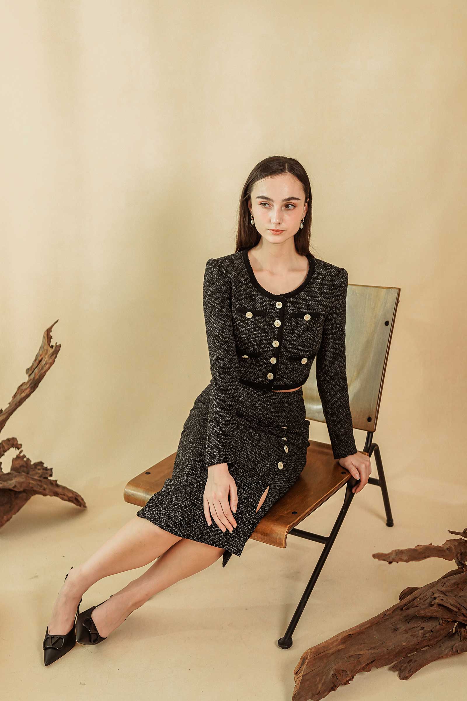 Doez Skirt (Black) - Image 10