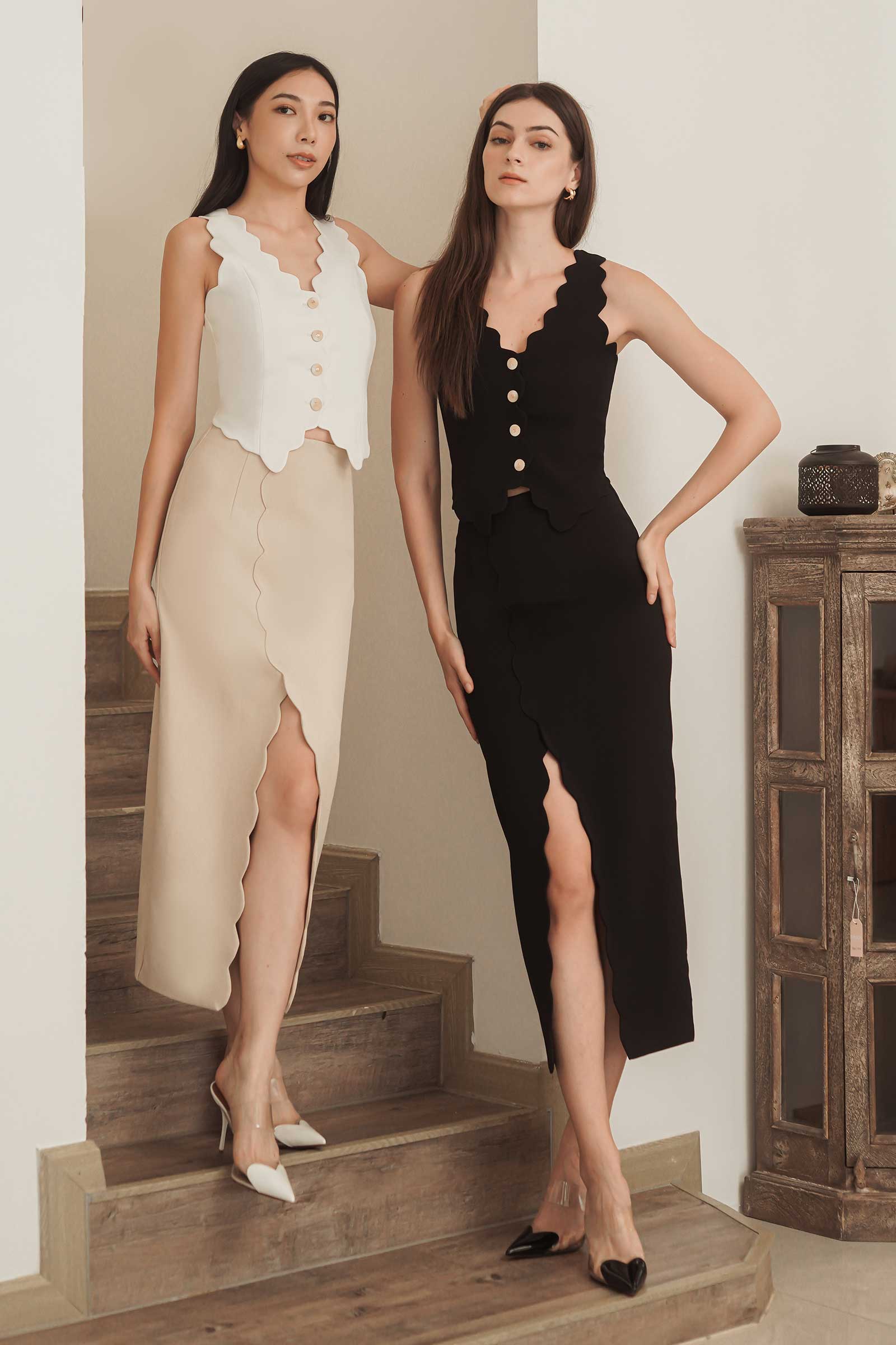 Diuxe Scallop Skirt (Beige) - Image 17