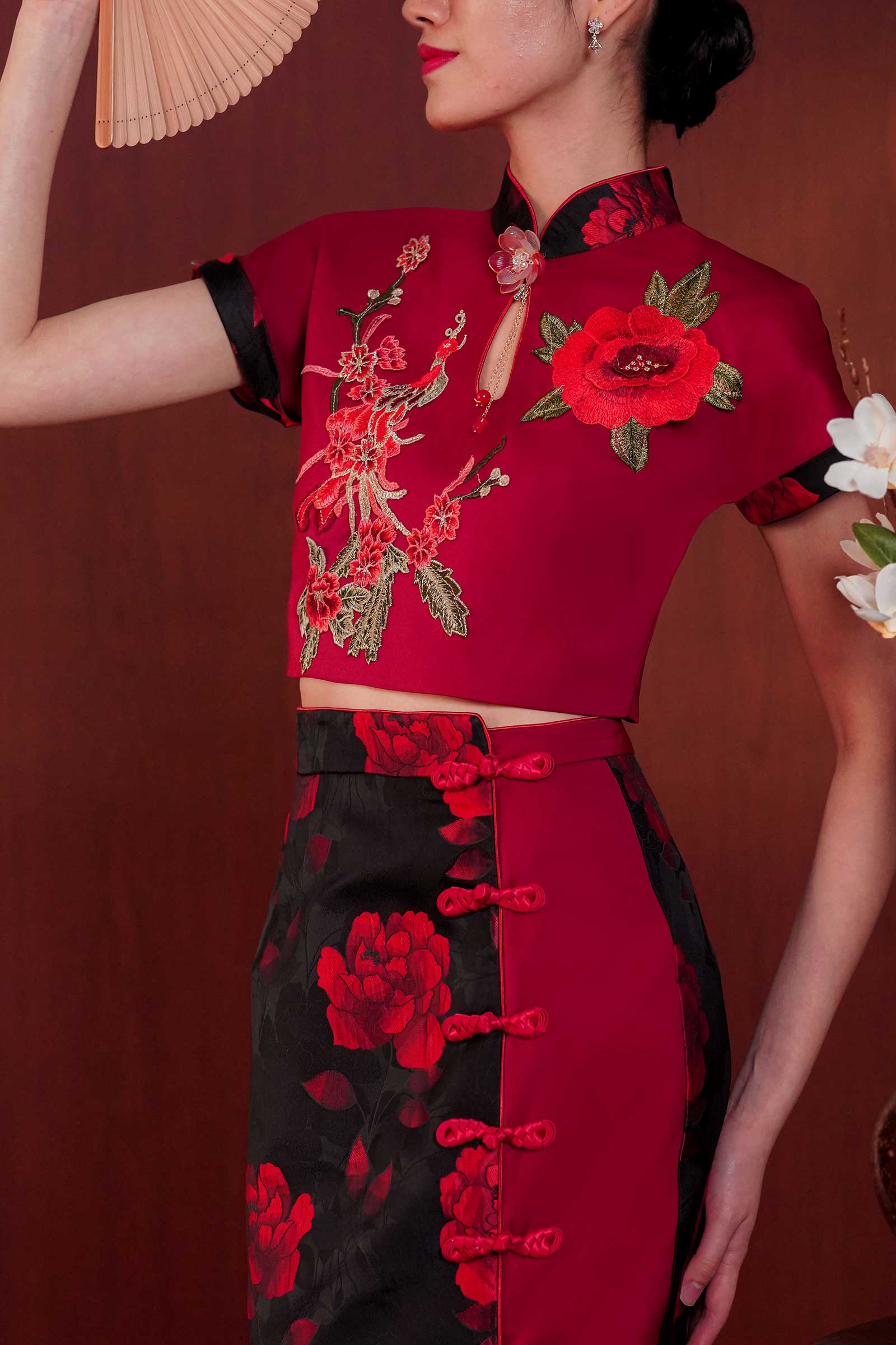 Ai Qipao Set (Maroon) - Image 8