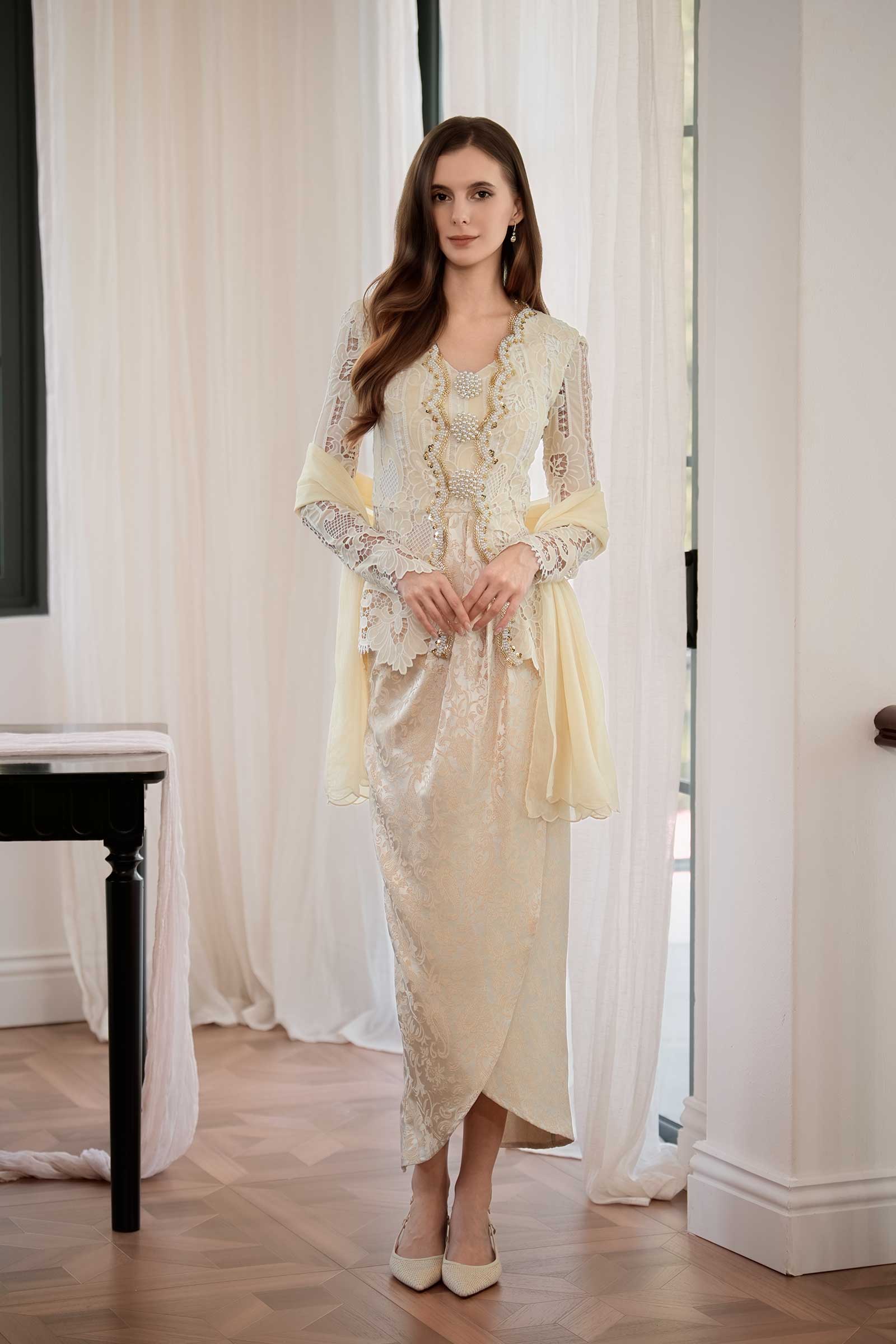 Seroja Kebaya Top (Cream) - Image 13