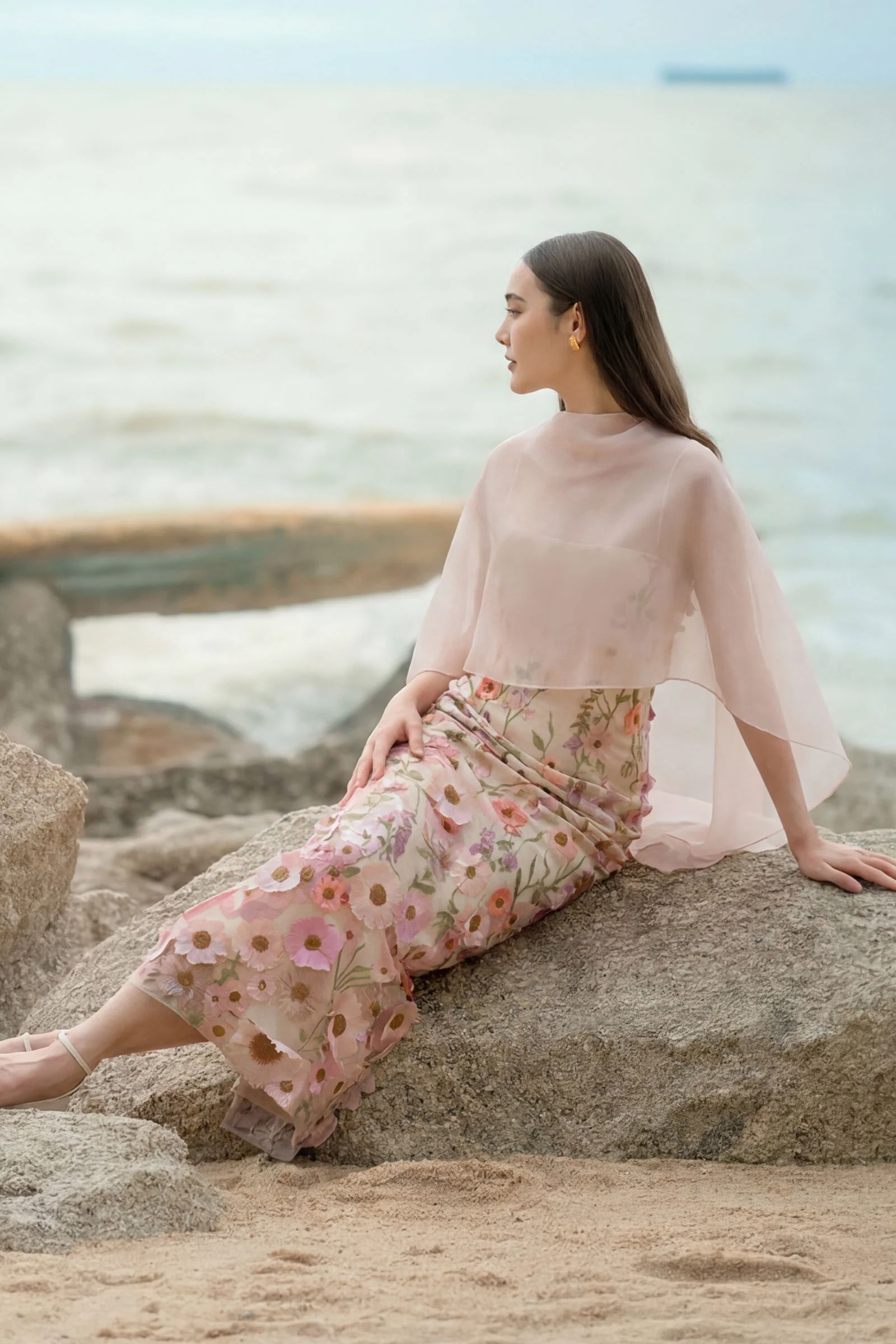 Casa Multiway Cape (Pink) - Image 4