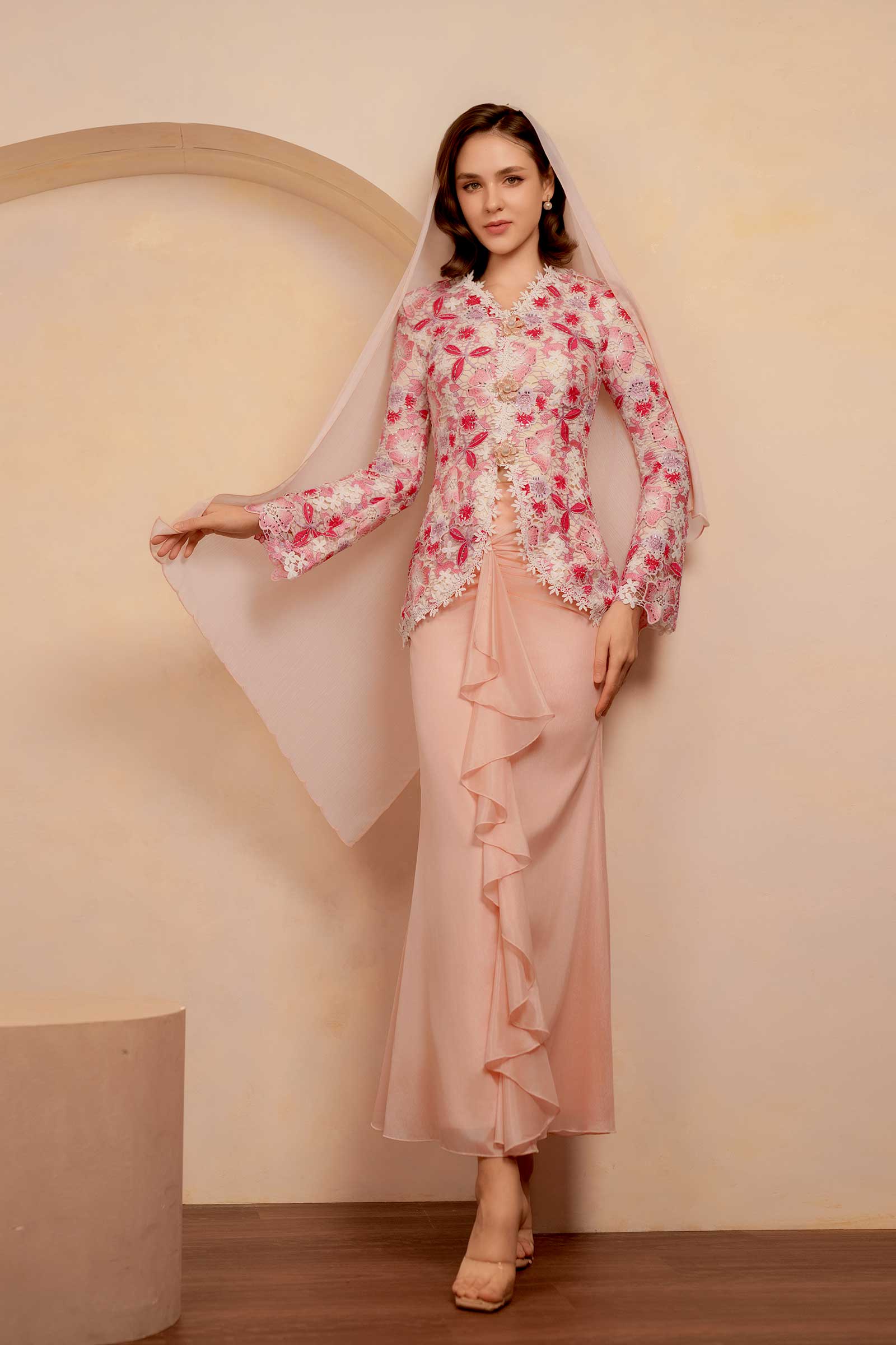 Rose Demure Kebaya Set (Pink) - Image 2