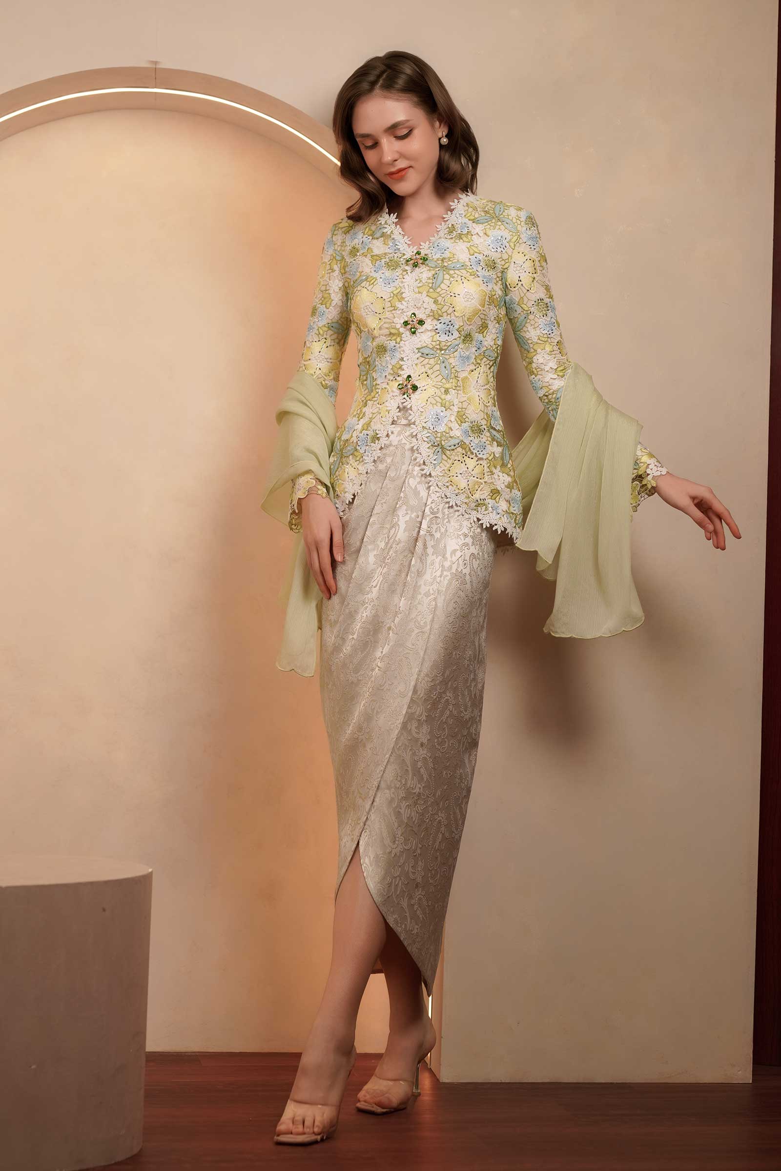 Ariana Kebaya Top - Image 30