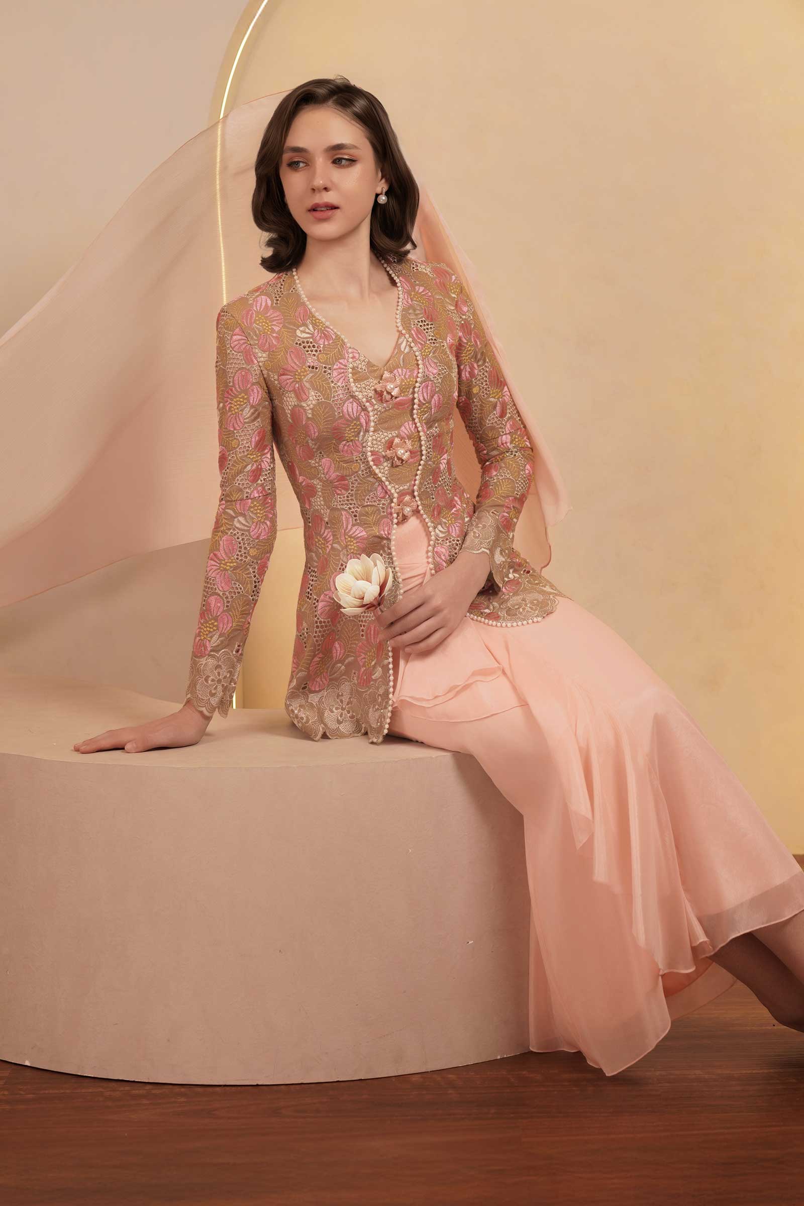 Coraline Demure Kebaya Set (Blush) - Image 2