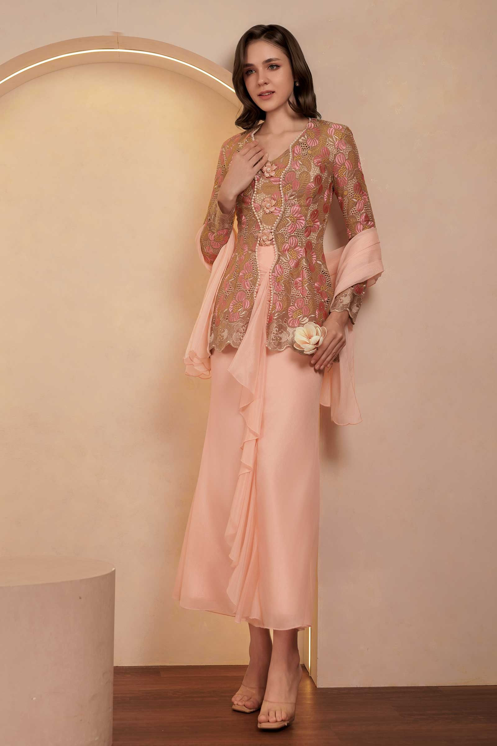 Coraline Demure Kebaya Set (Blush) - Image 3