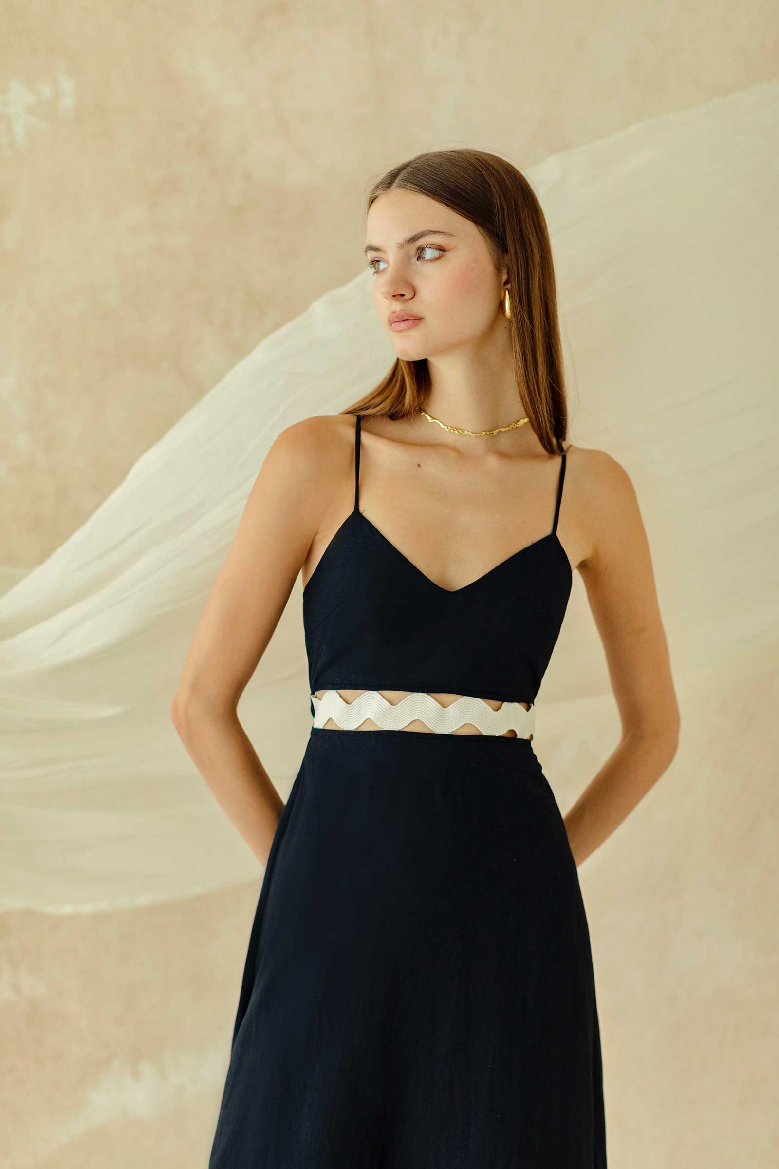 Danean (Black) - Image 5
